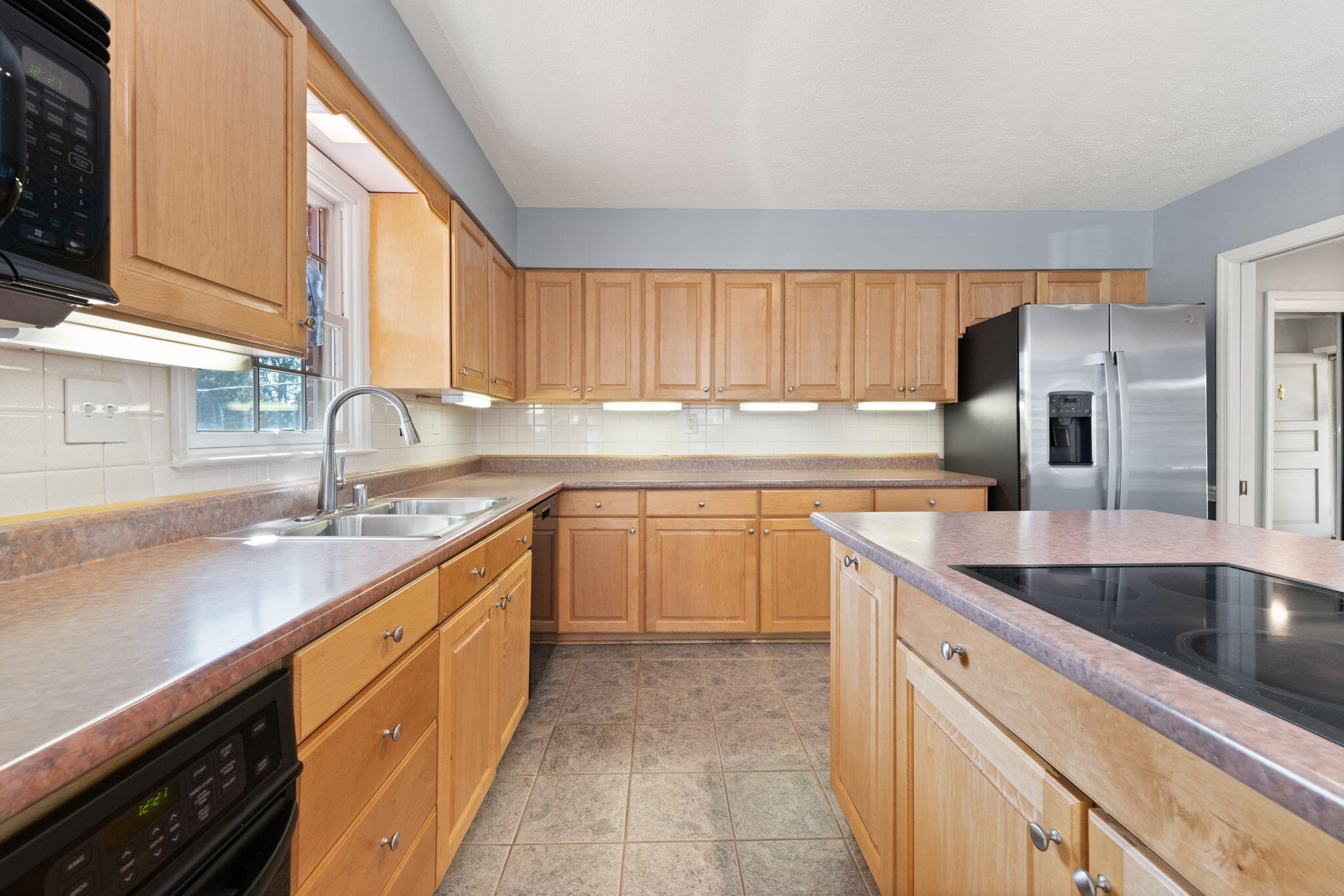 660 Shasta Circle Property Photo 13