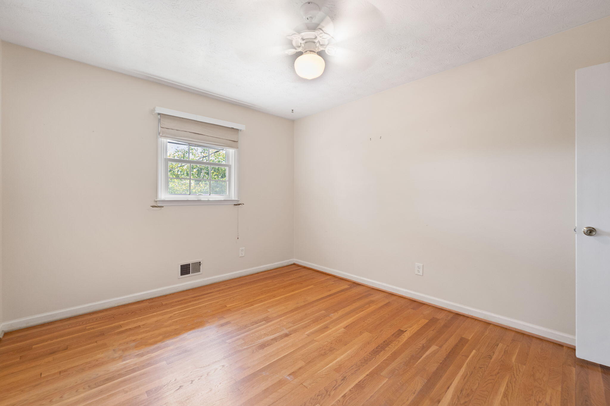 660 Shasta Circle Property Photo 17