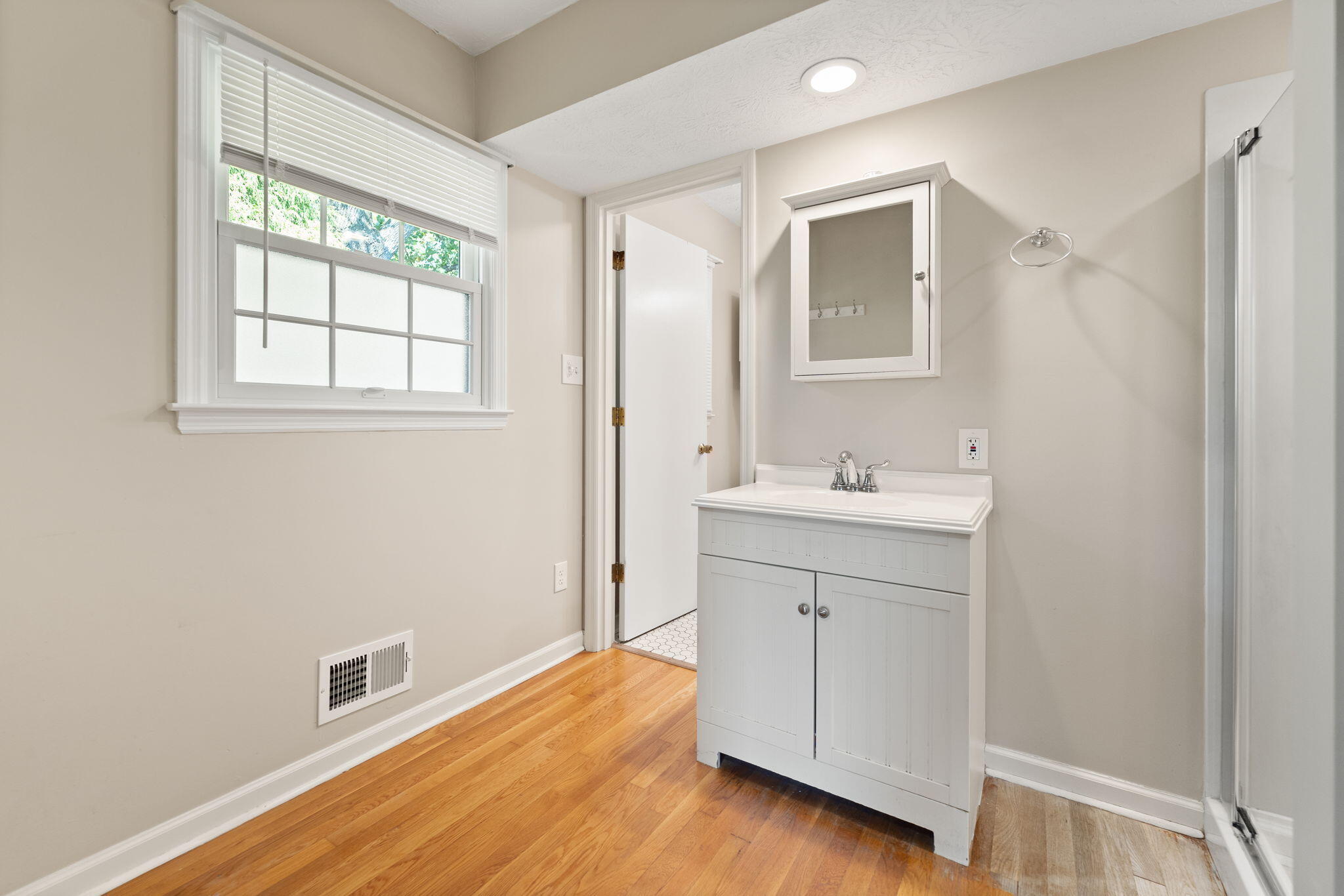 660 Shasta Circle Property Photo 30