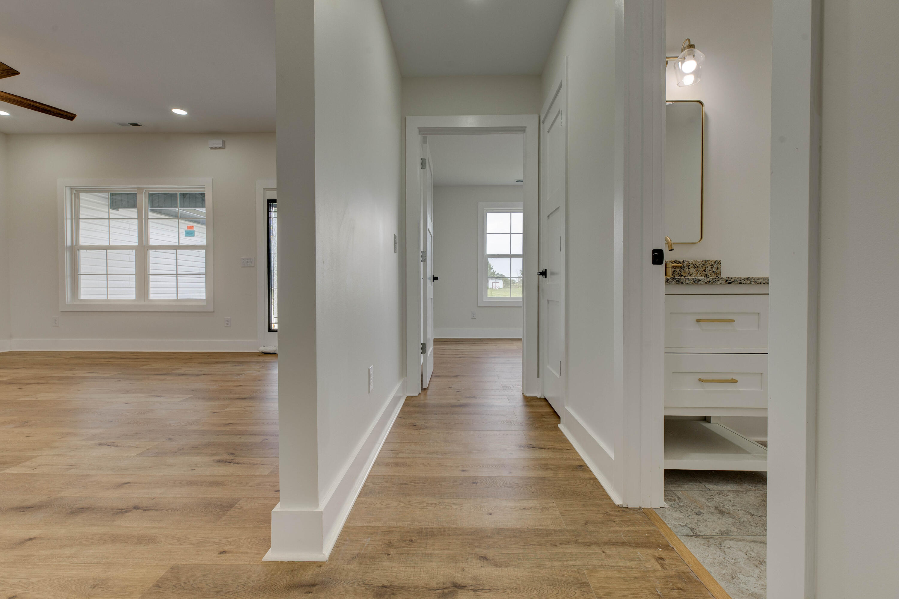 121 Spring Meadows Drive Property Photo 25