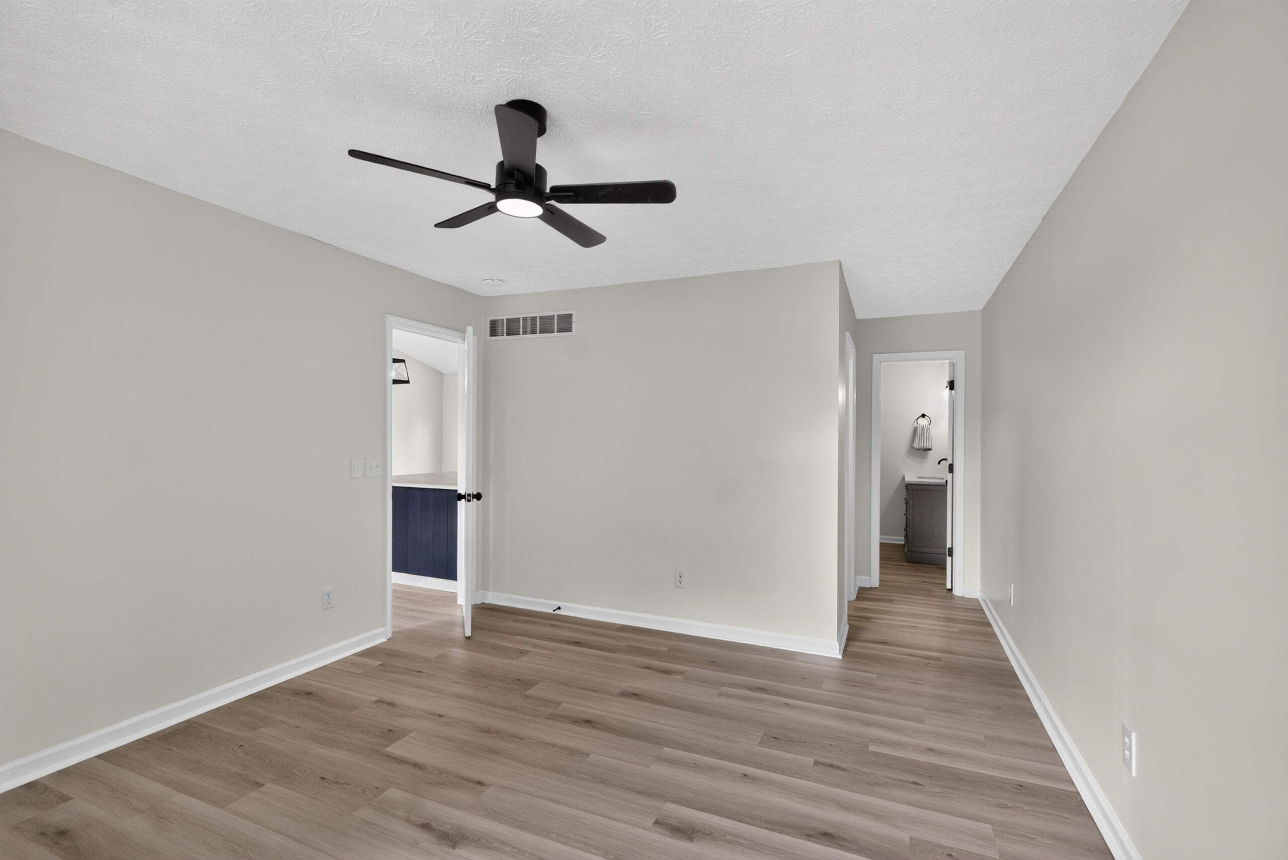 119 River Oak Drive Property Photo 15