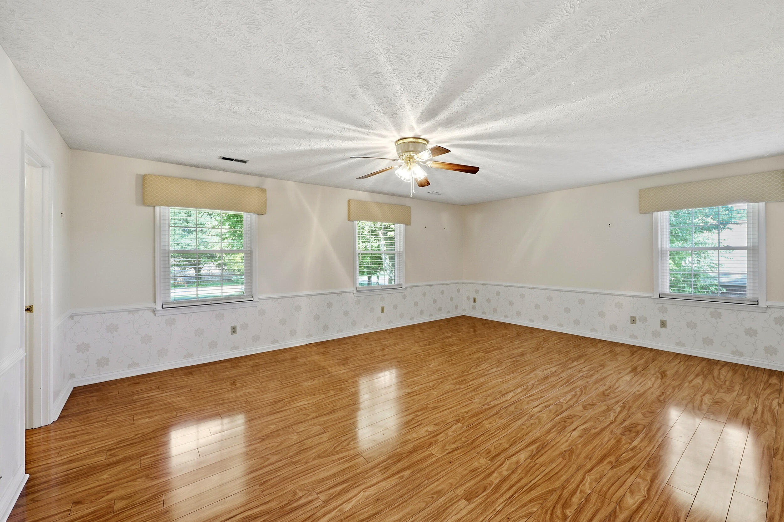 1050 Bluegrass Pike Property Photo 35