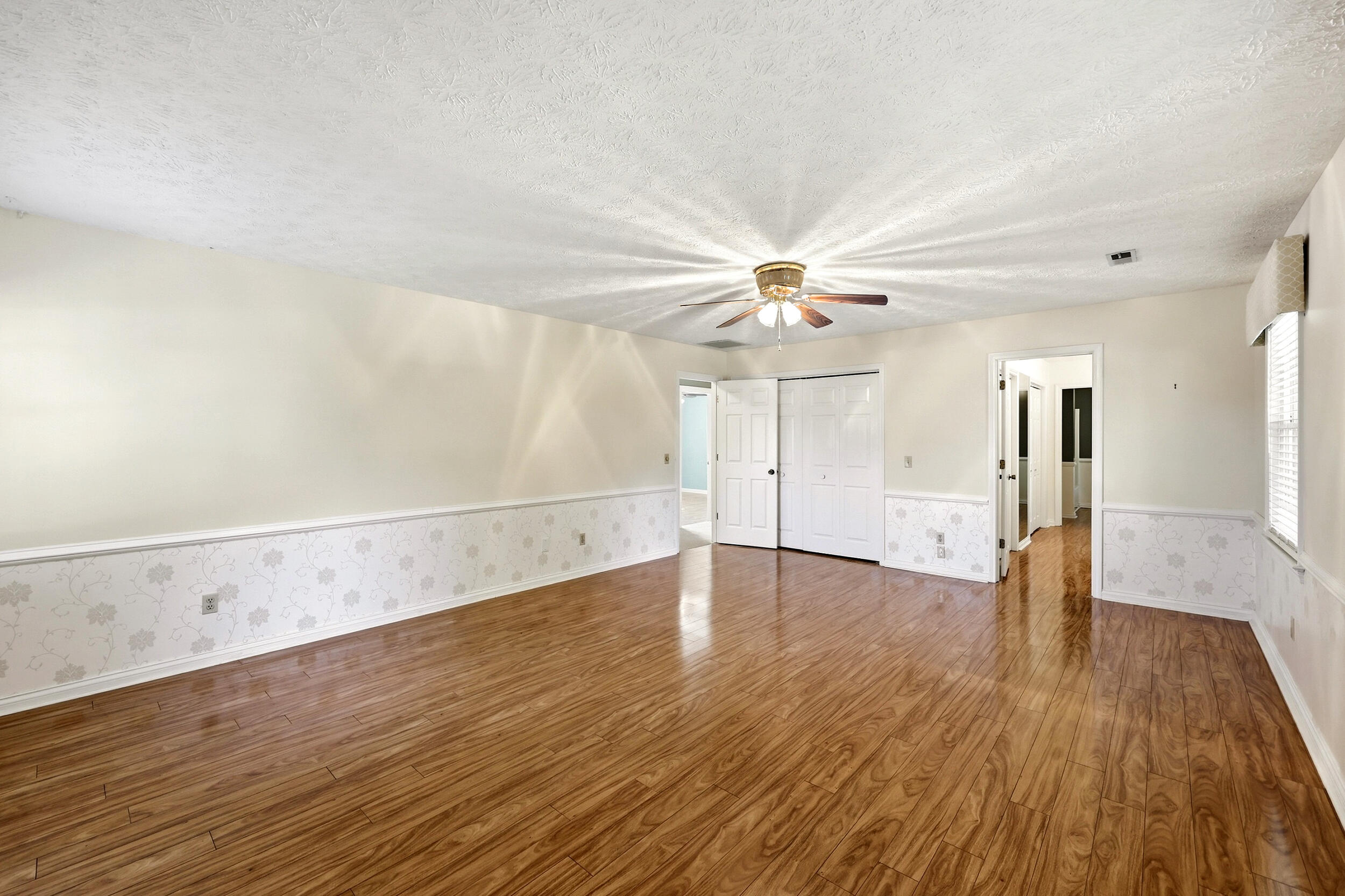 1050 Bluegrass Pike Property Photo 37