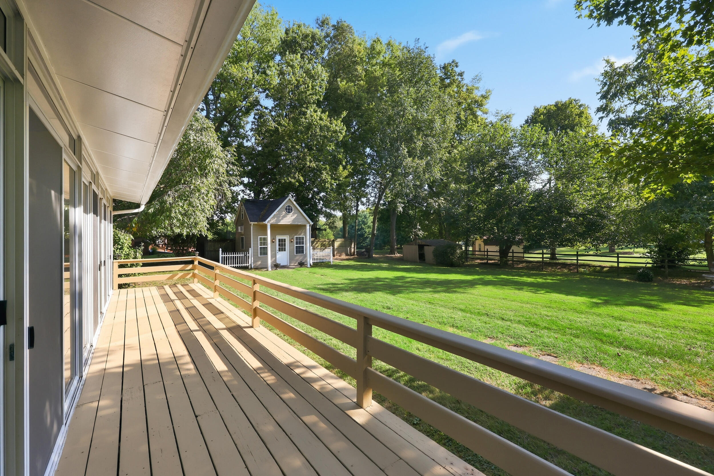 1050 Bluegrass Pike Property Photo 45