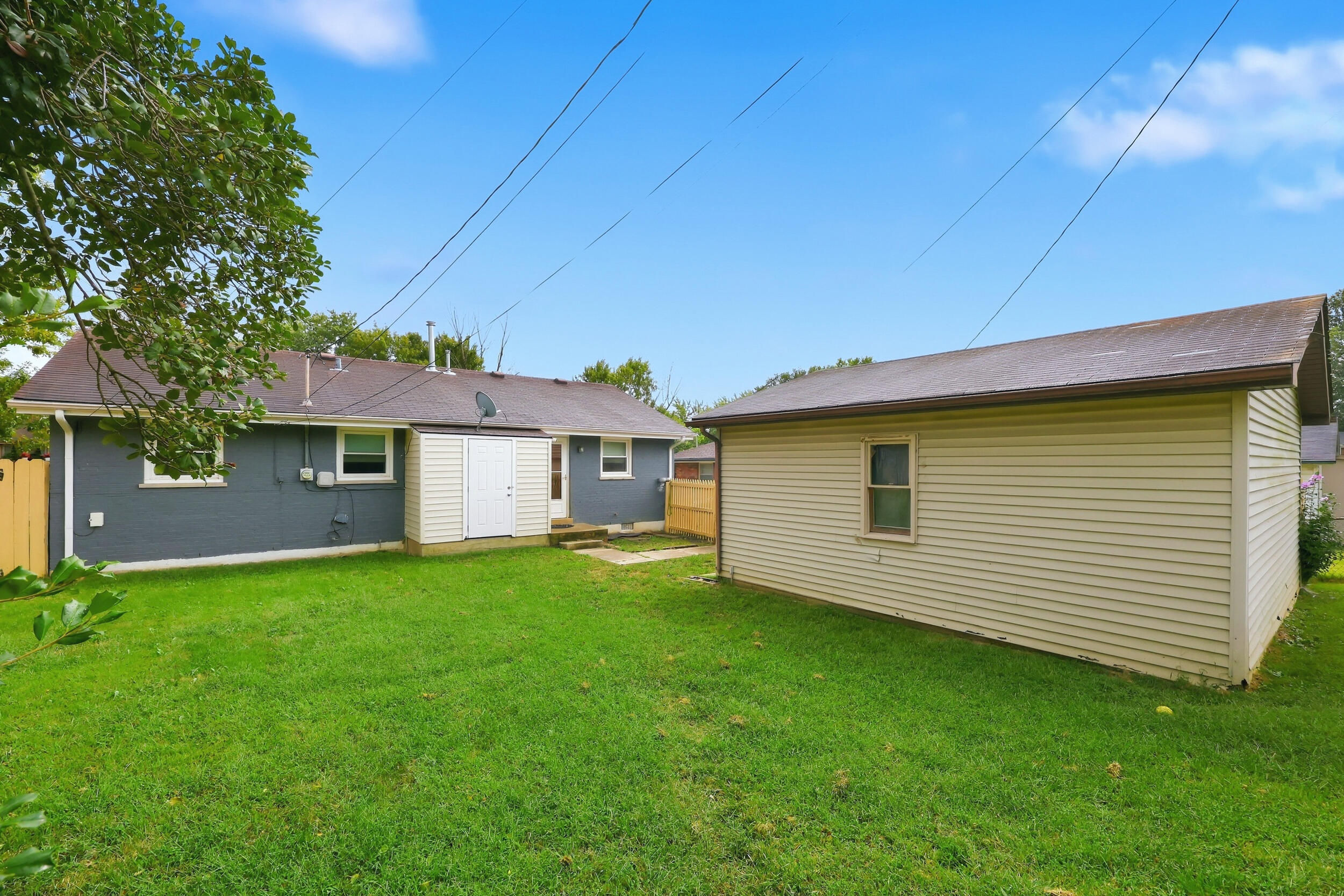 309 Larkwood Drive Property Photo 17