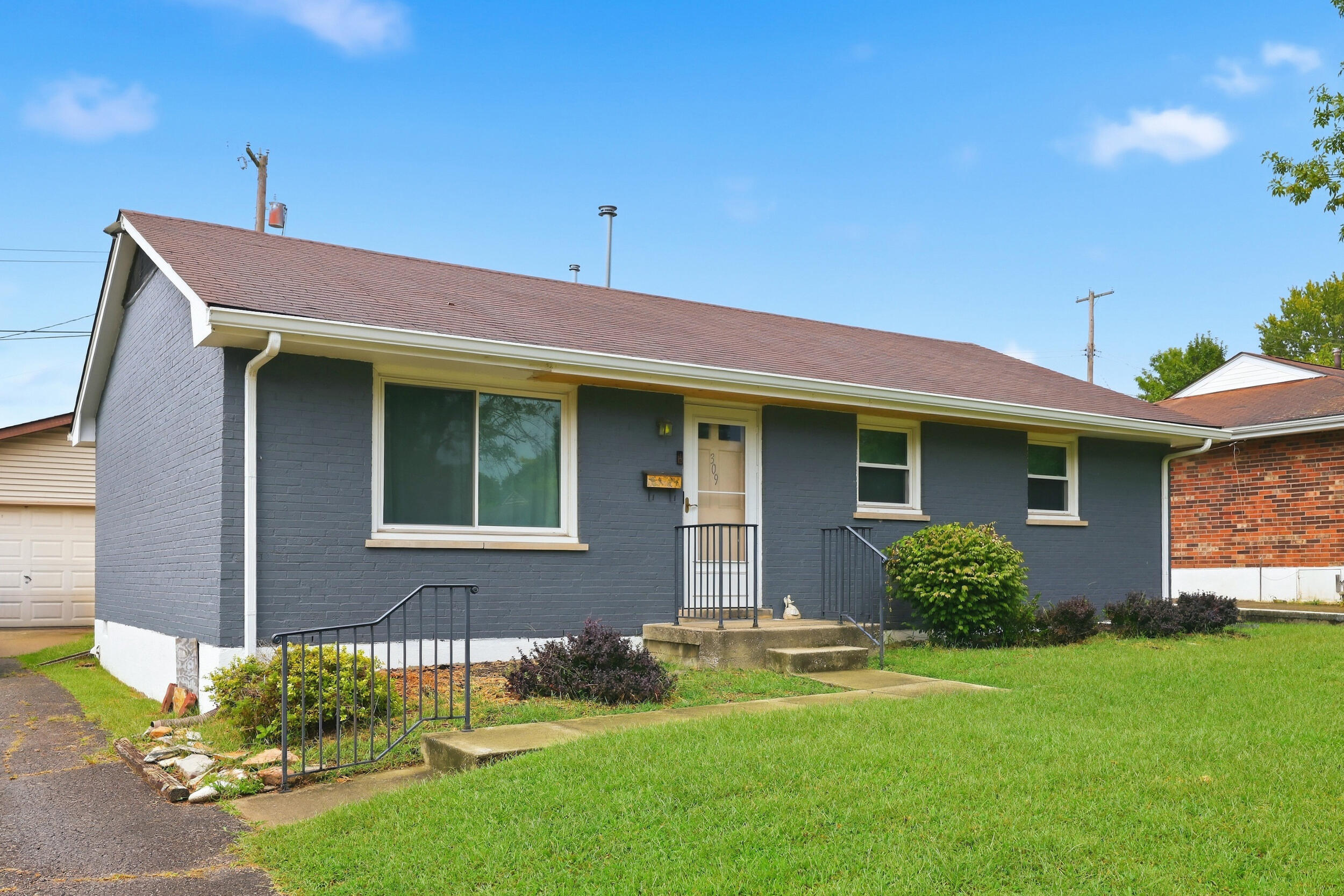 309 Larkwood Drive Property Photo 18