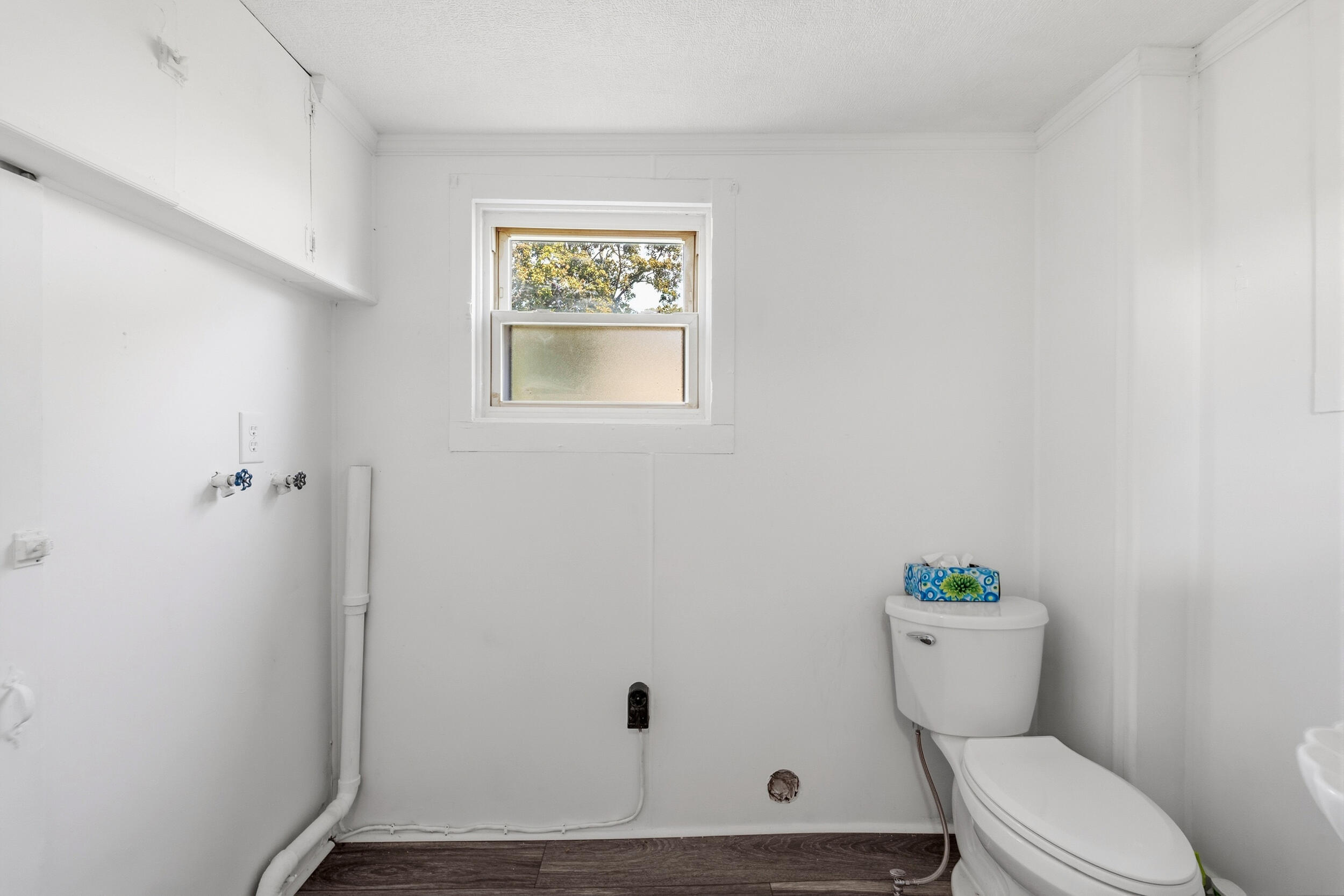 433 N College Street Property Photo 25