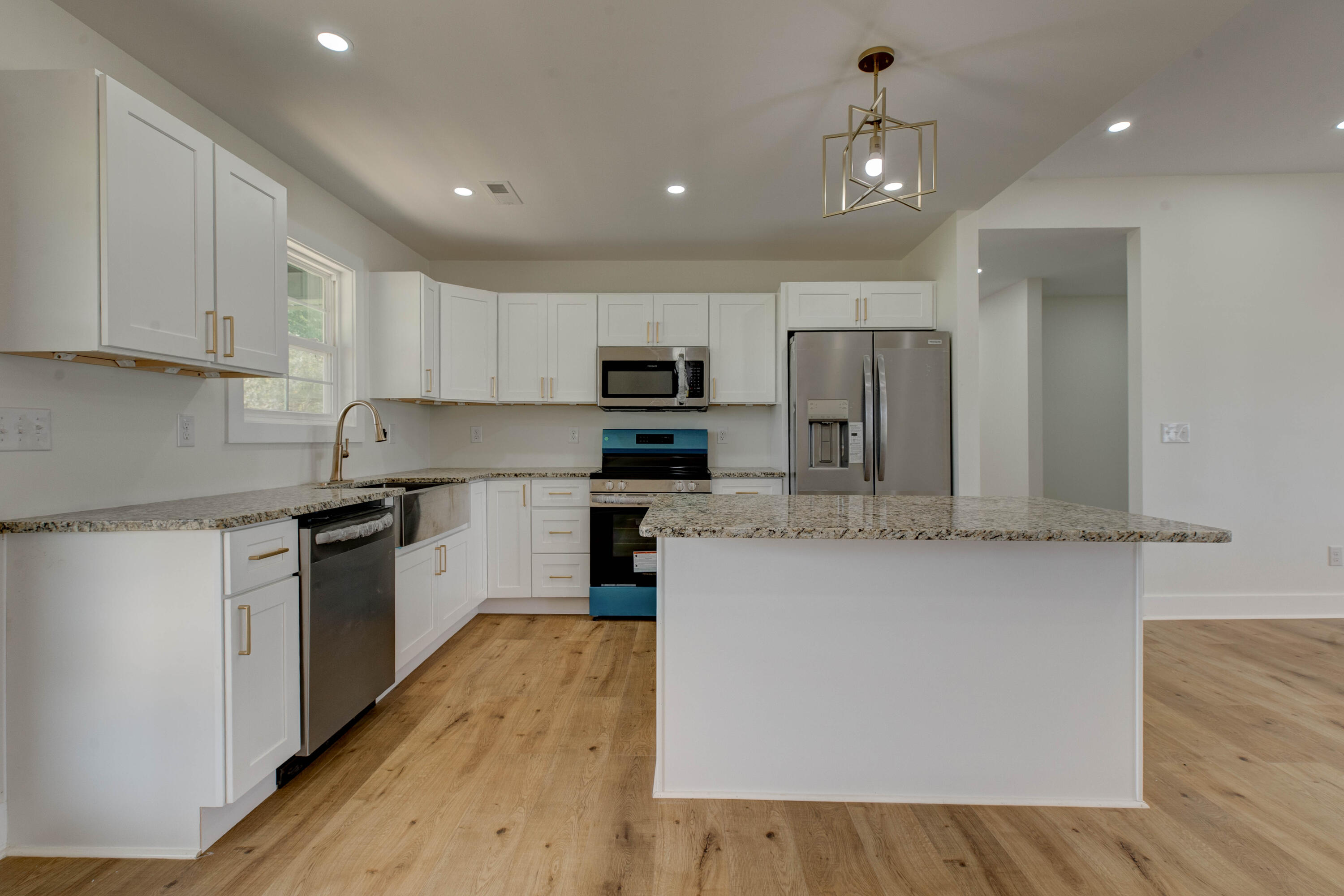 221 Brook Drive Property Photo 13