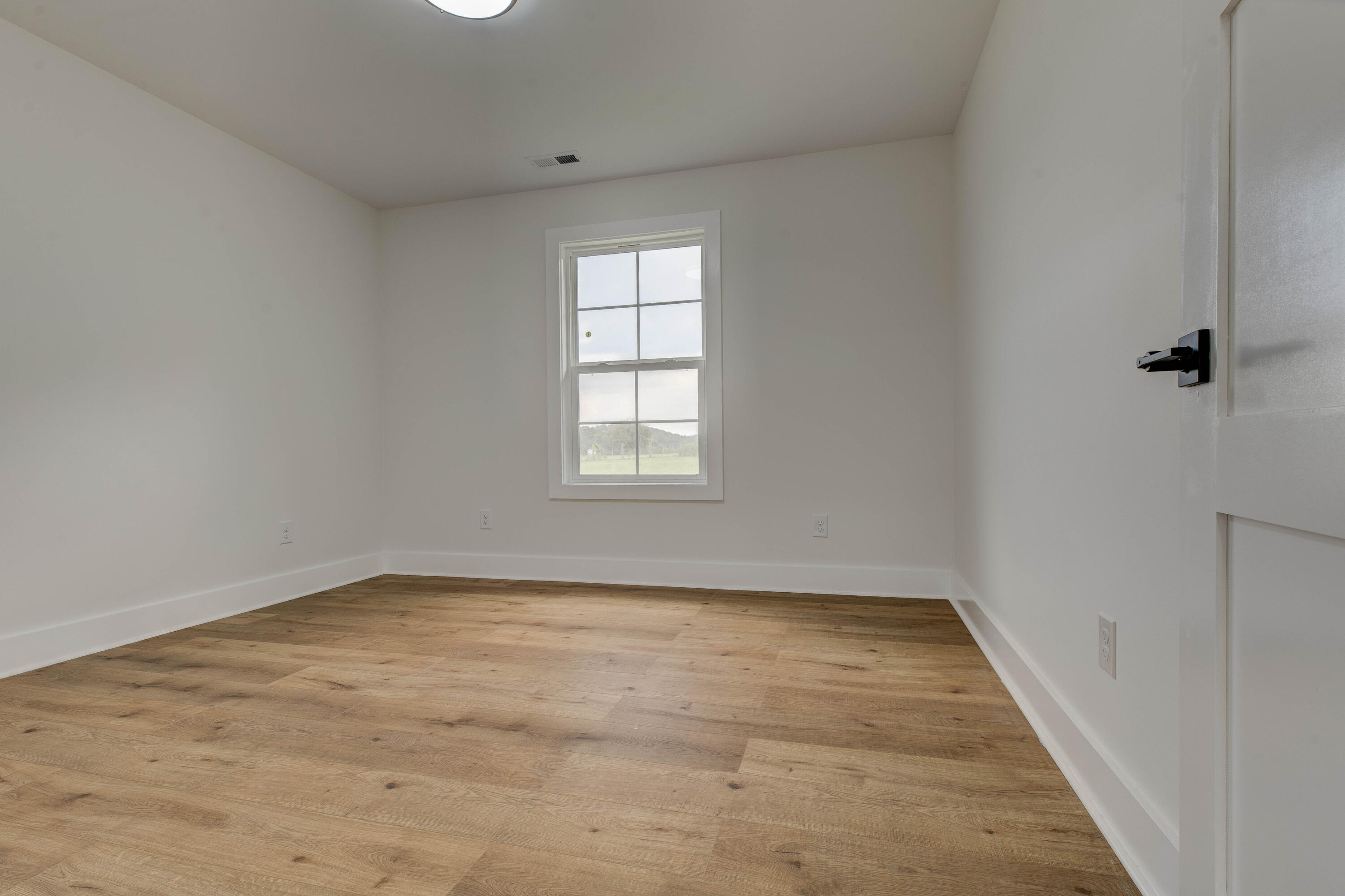 221 Brook Drive Property Photo 20