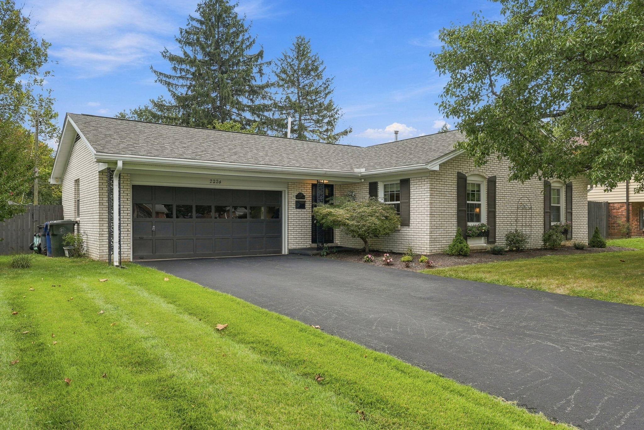 2224 Markham Court Property Photo 1