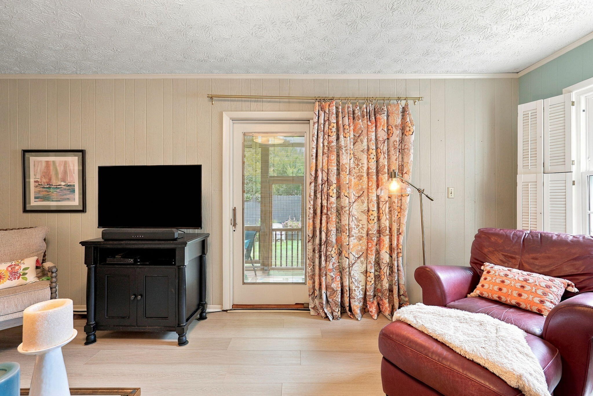 2224 Markham Court Property Photo 30