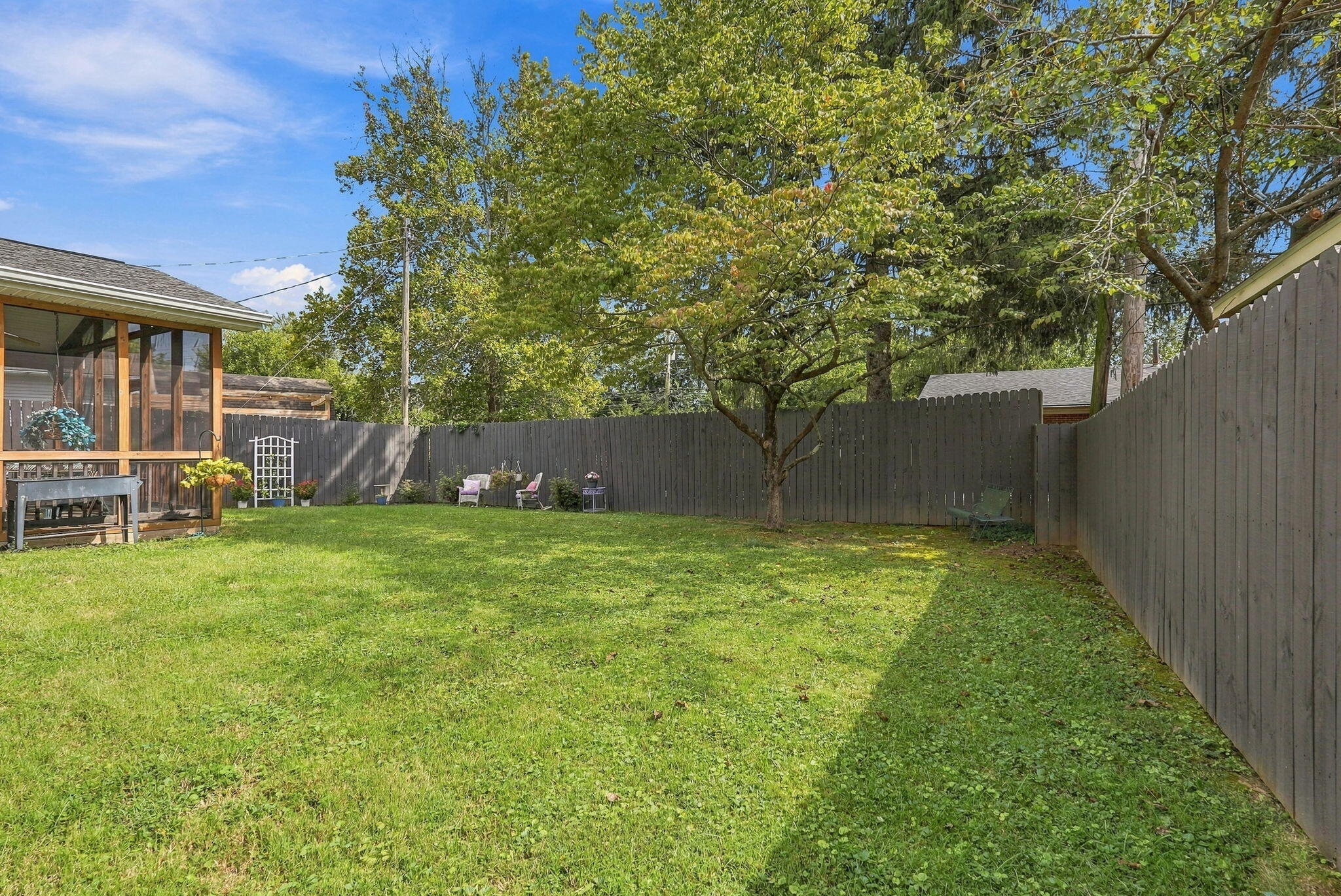 2224 Markham Court Property Photo 37