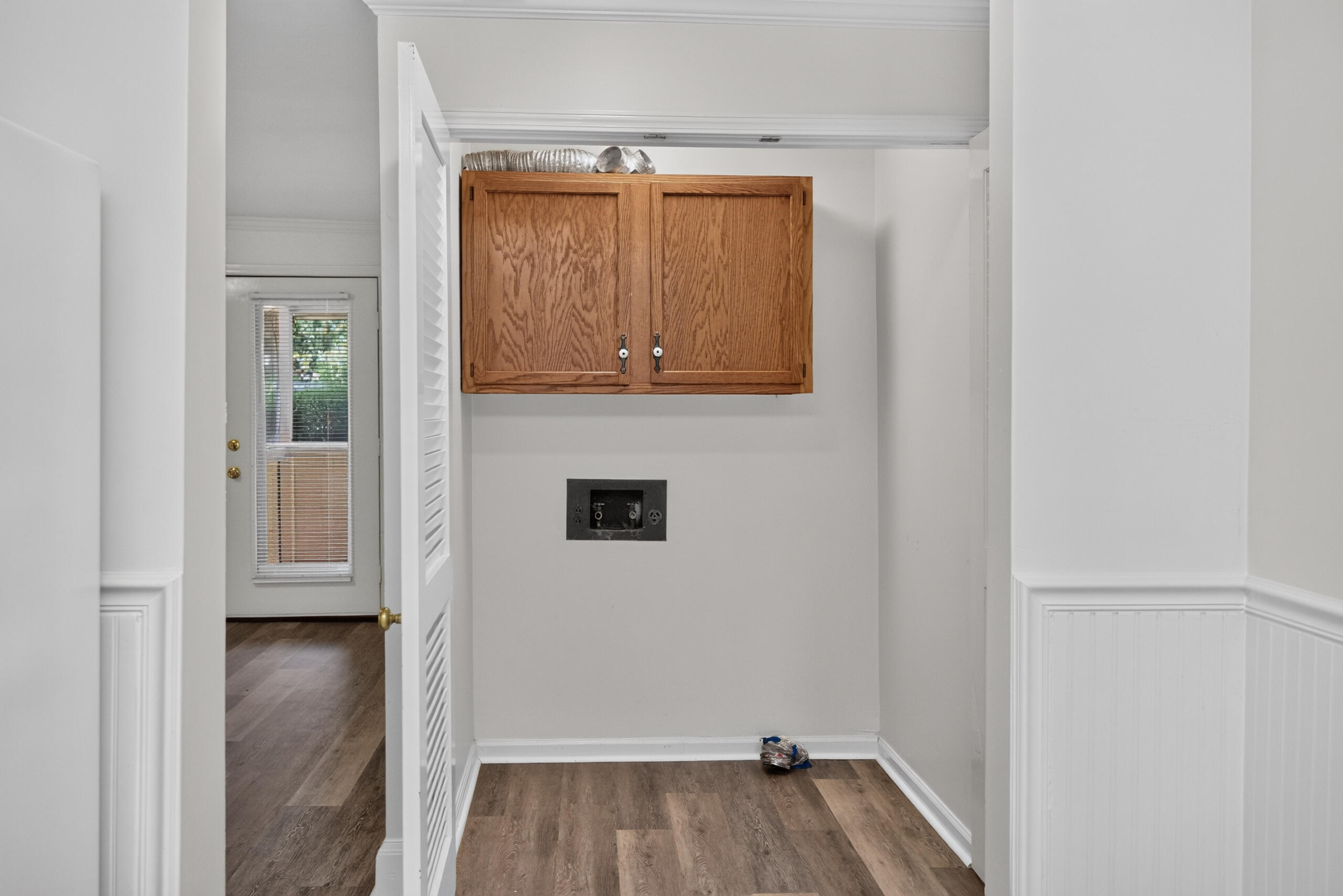 511 E Walnut Street Property Photo 13