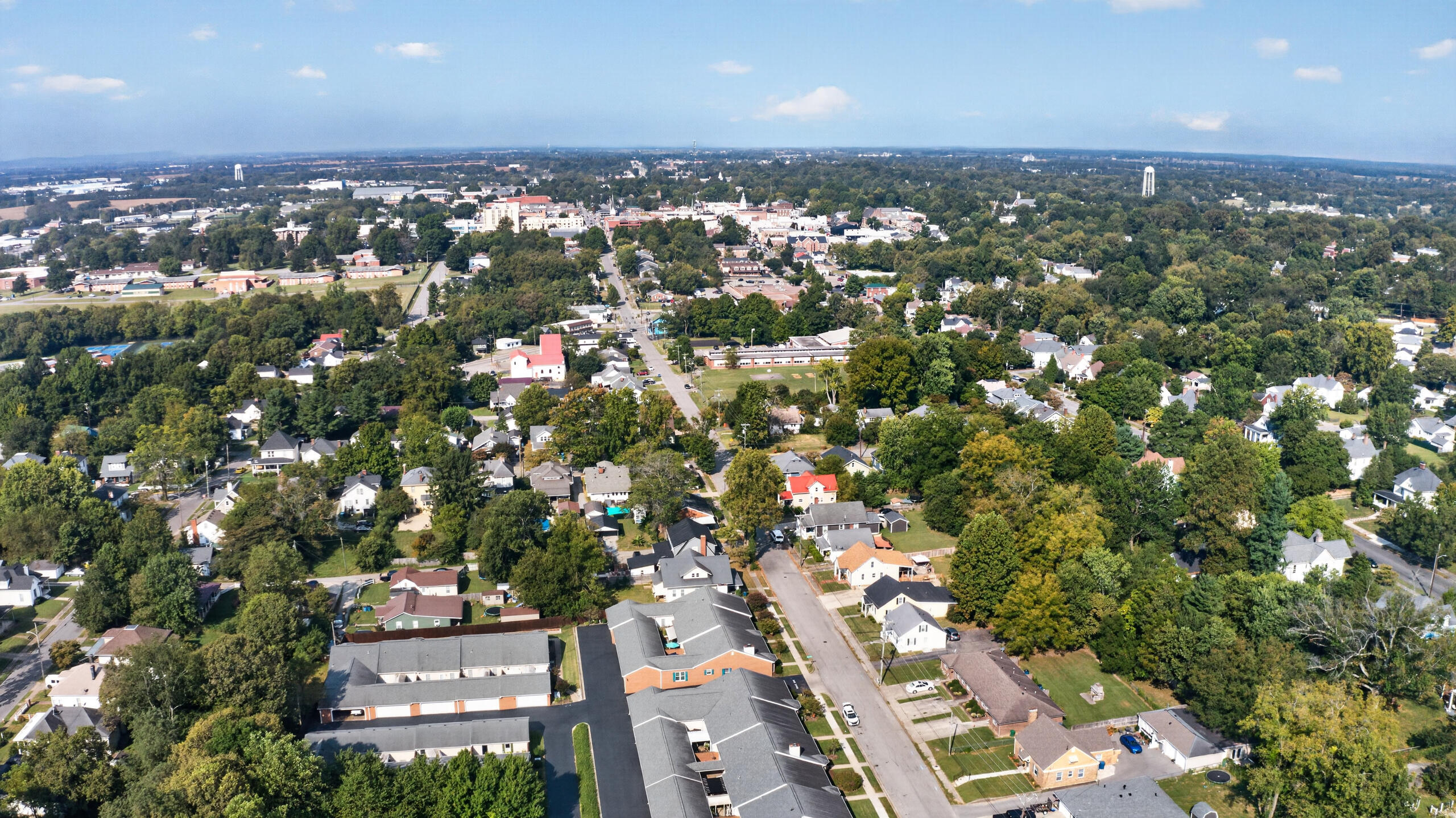 511 E Walnut Street Property Photo 30