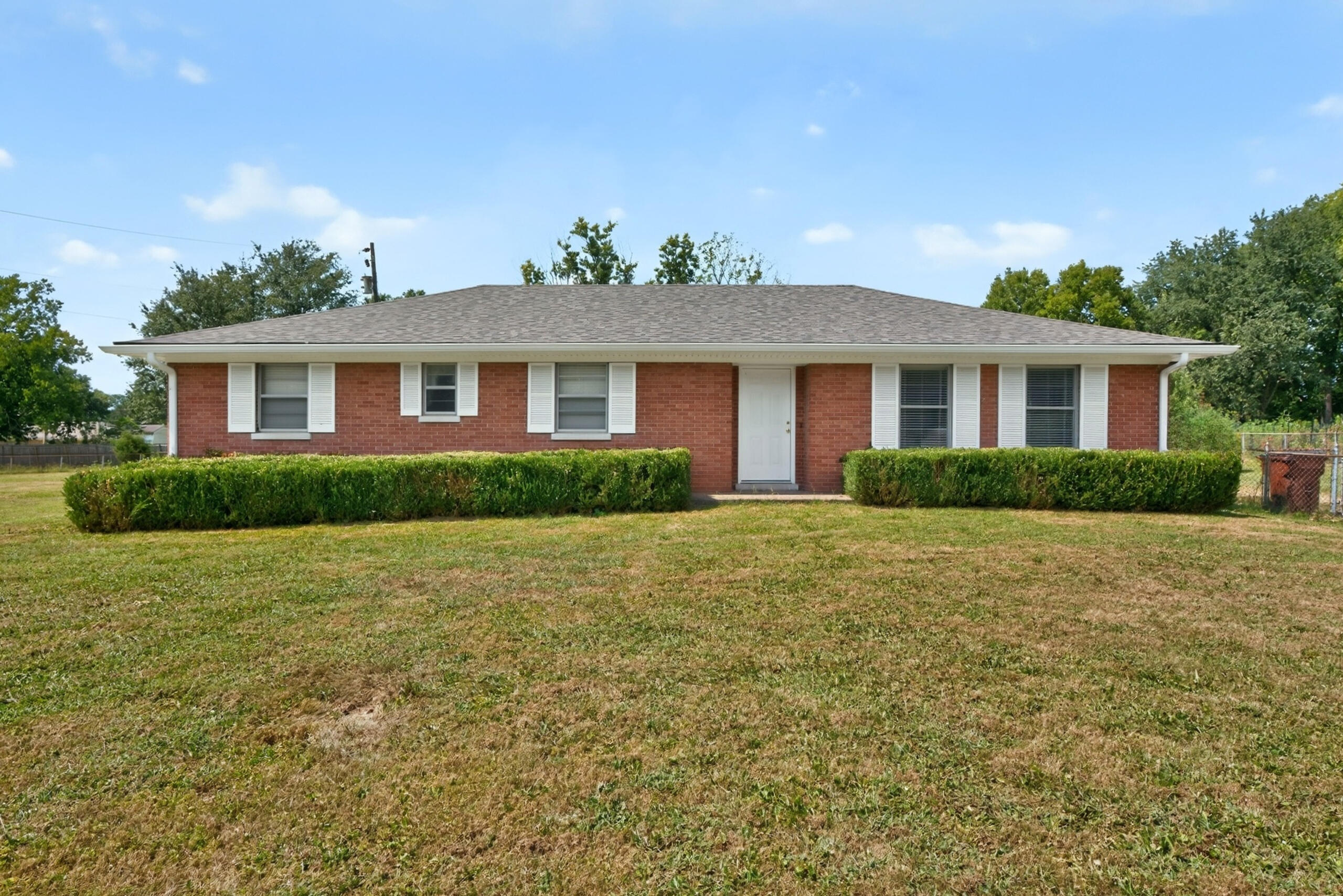 1321 Shun Pike Property Photo 1