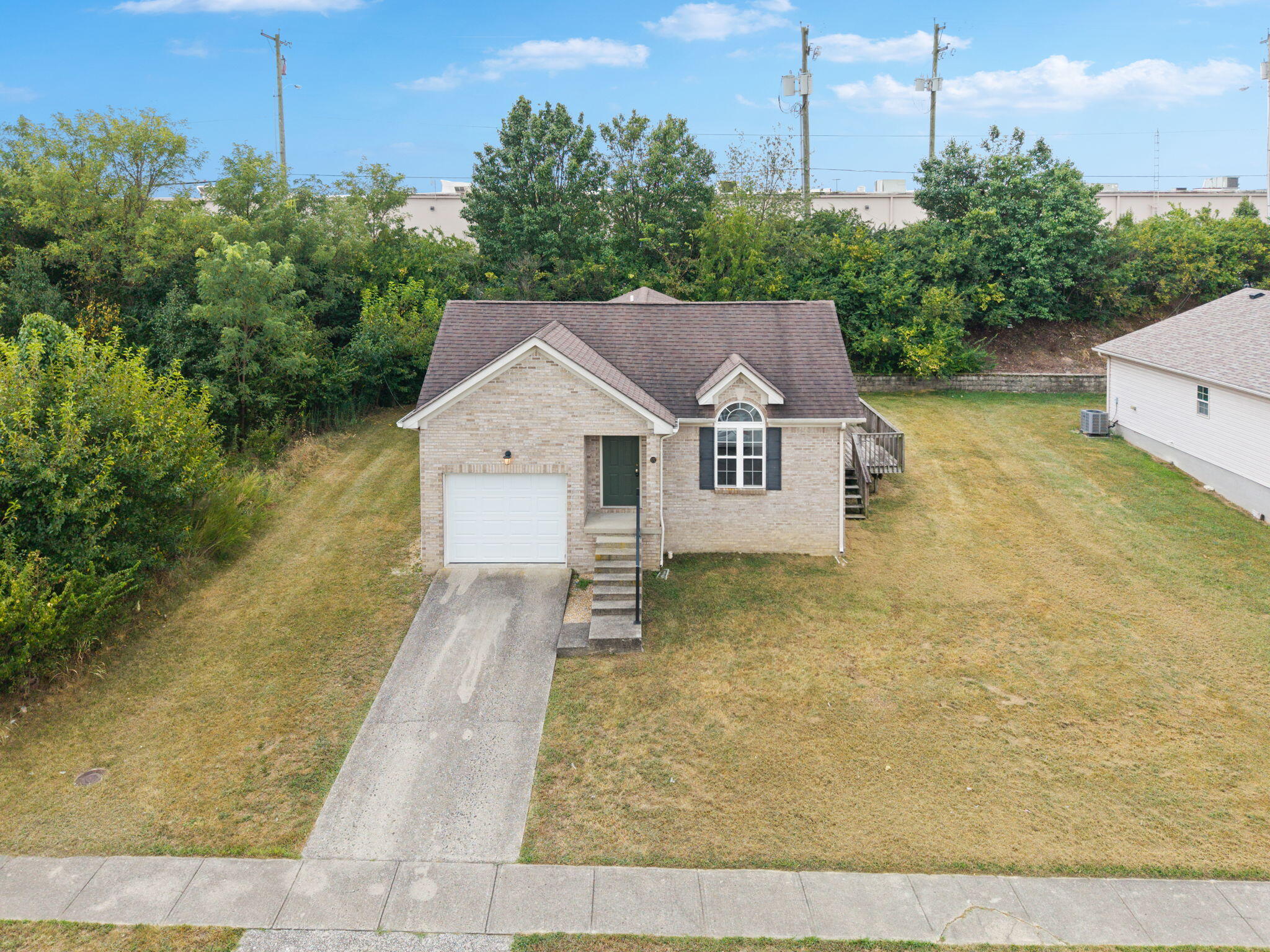 122 Fox Harbor Drive Property Photo 8