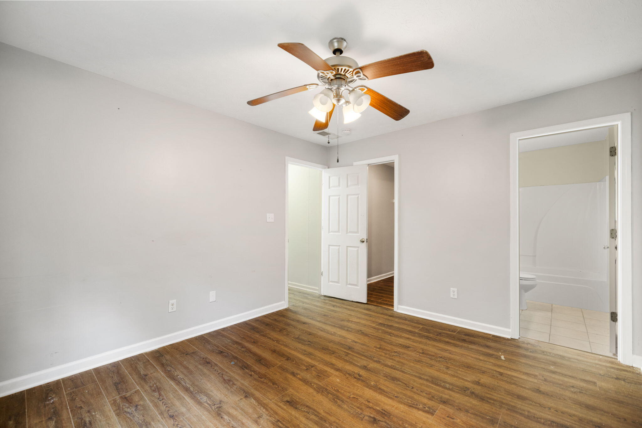 122 Fox Harbor Drive Property Photo 26