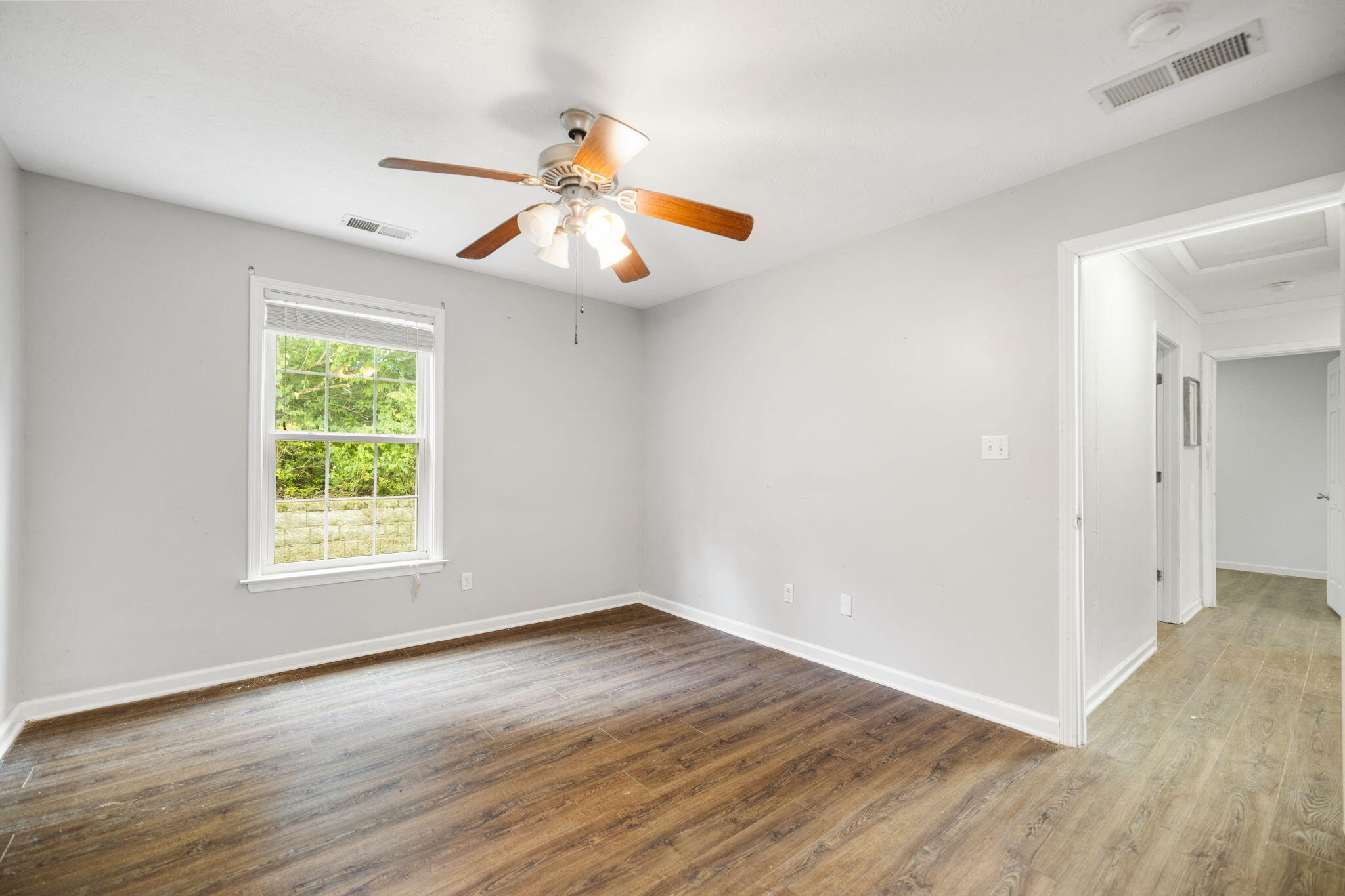 122 Fox Harbor Drive Property Photo 27