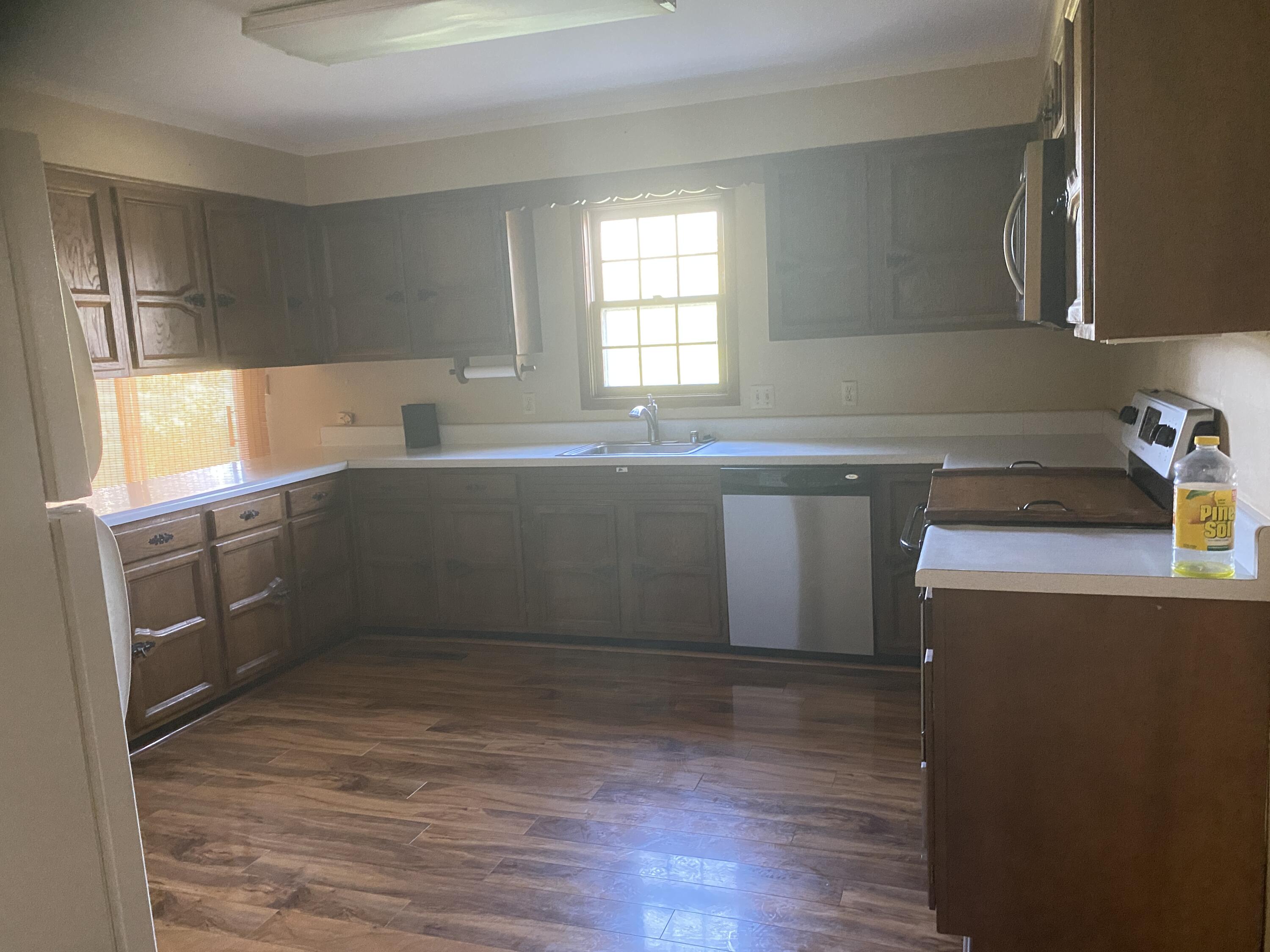 202 Golf Cart Drive Property Photo 17