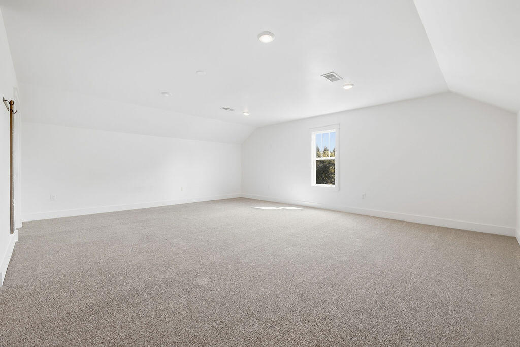 2250 Hal Drive Property Photo 28