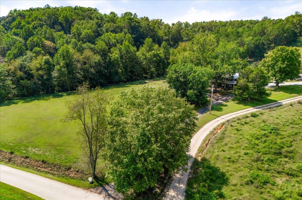 1889 Pond Lick Road Property Photo 1