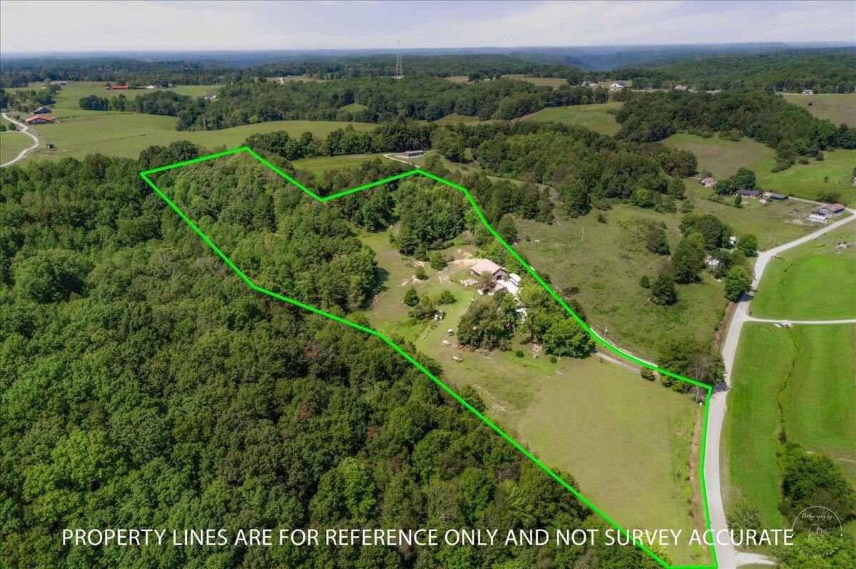 1889 Pond Lick Road Property Photo 14