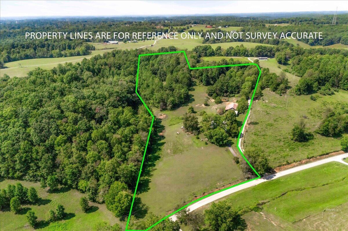 1889 Pond Lick Road Property Photo 15
