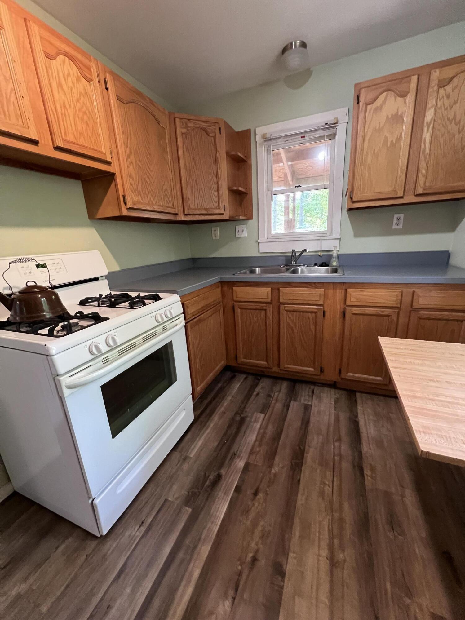 3859 Watson Ridge Road Property Photo 19