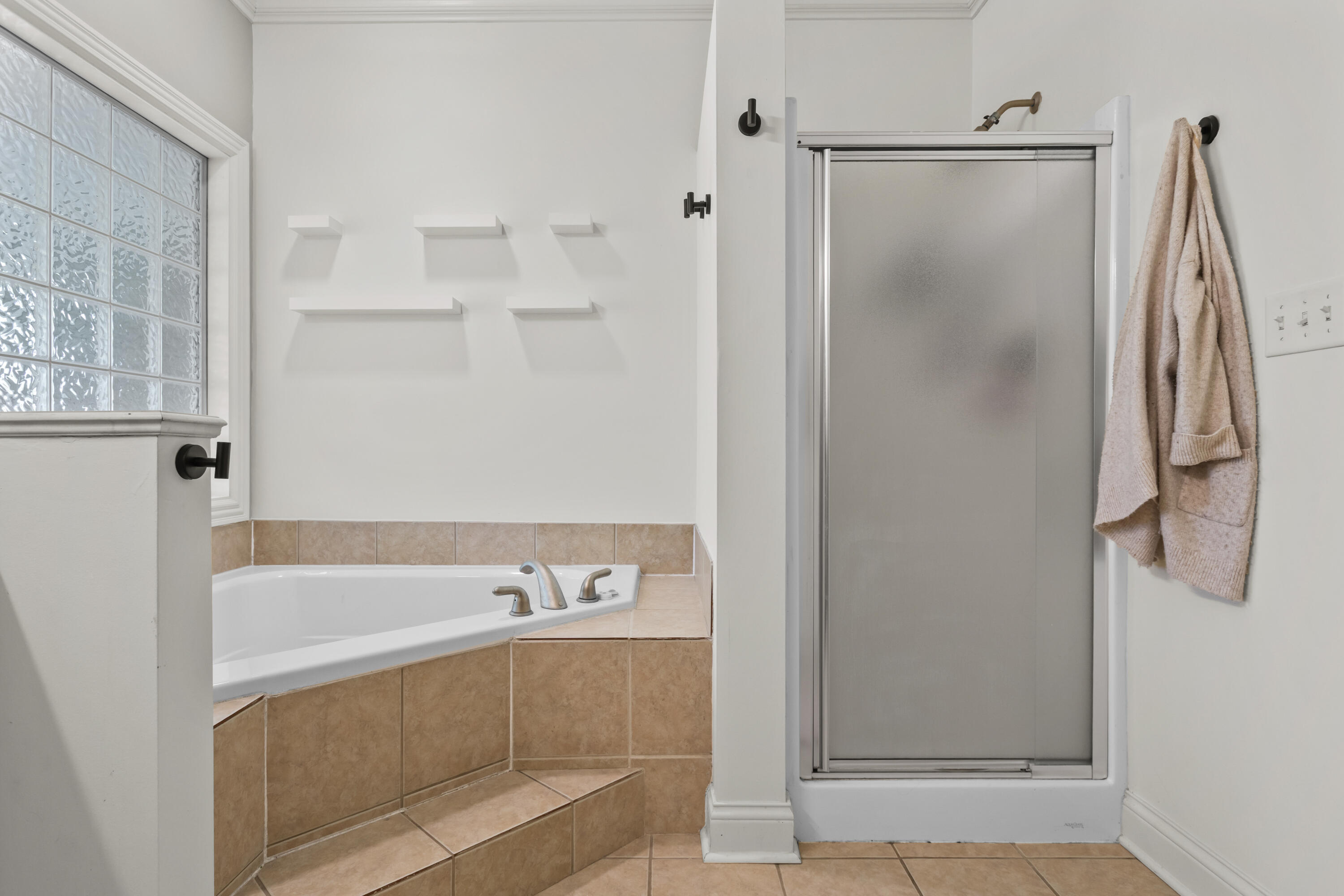 103 Brant Court Property Photo 18