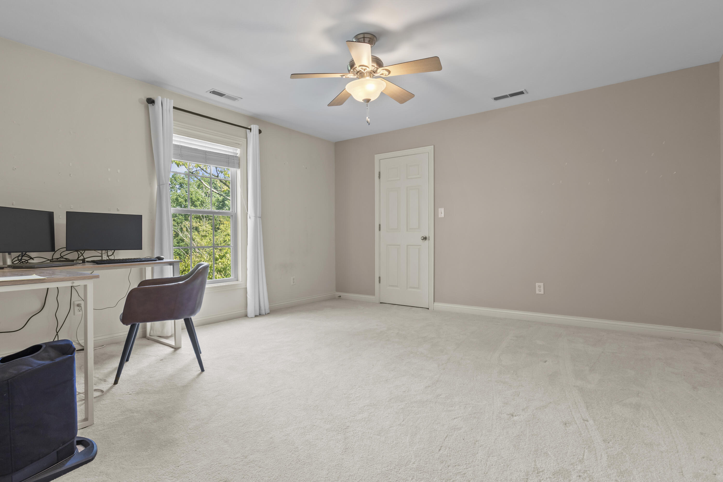 103 Brant Court Property Photo 31