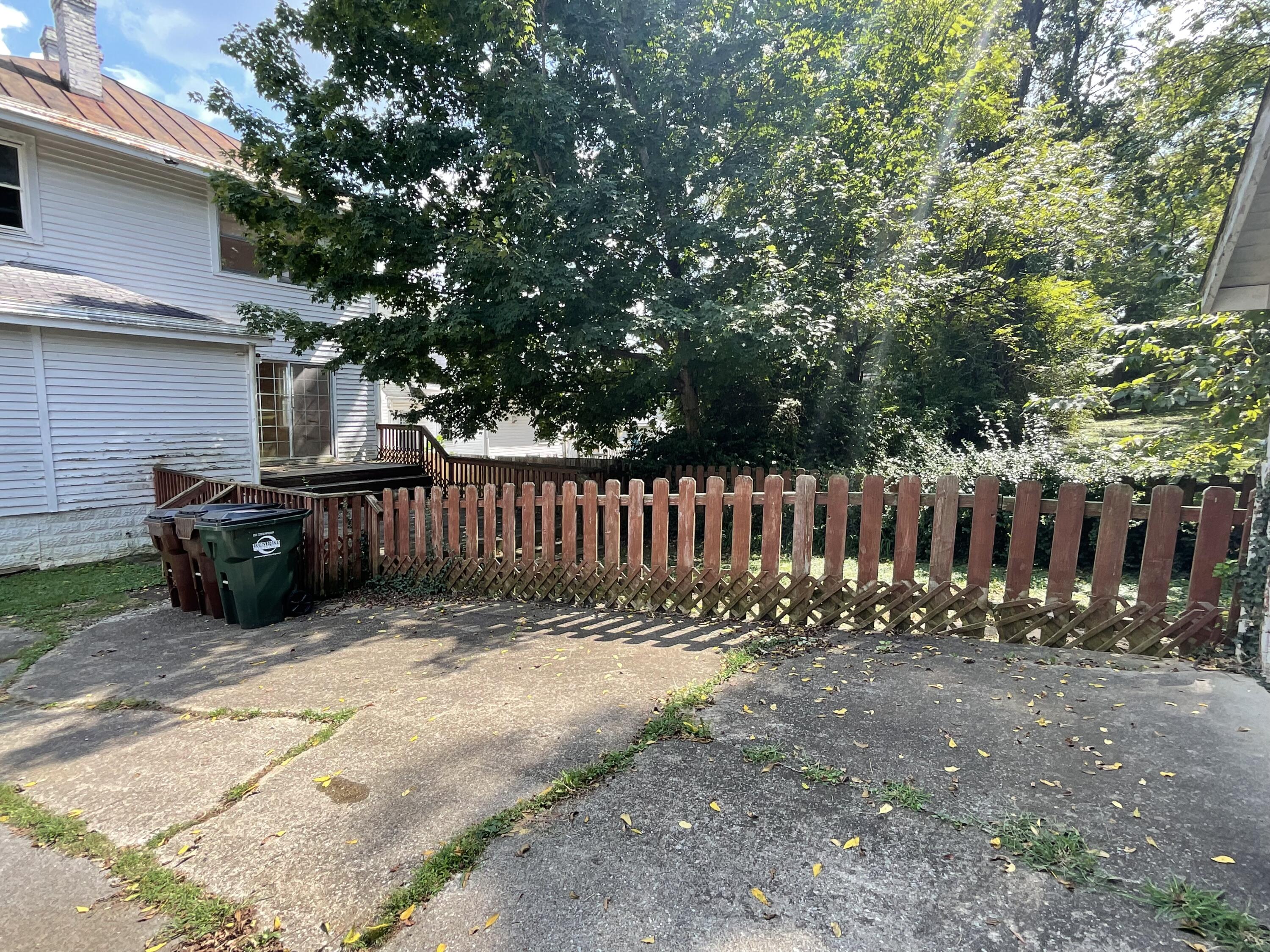 30 Samuels Avenue Property Photo 36