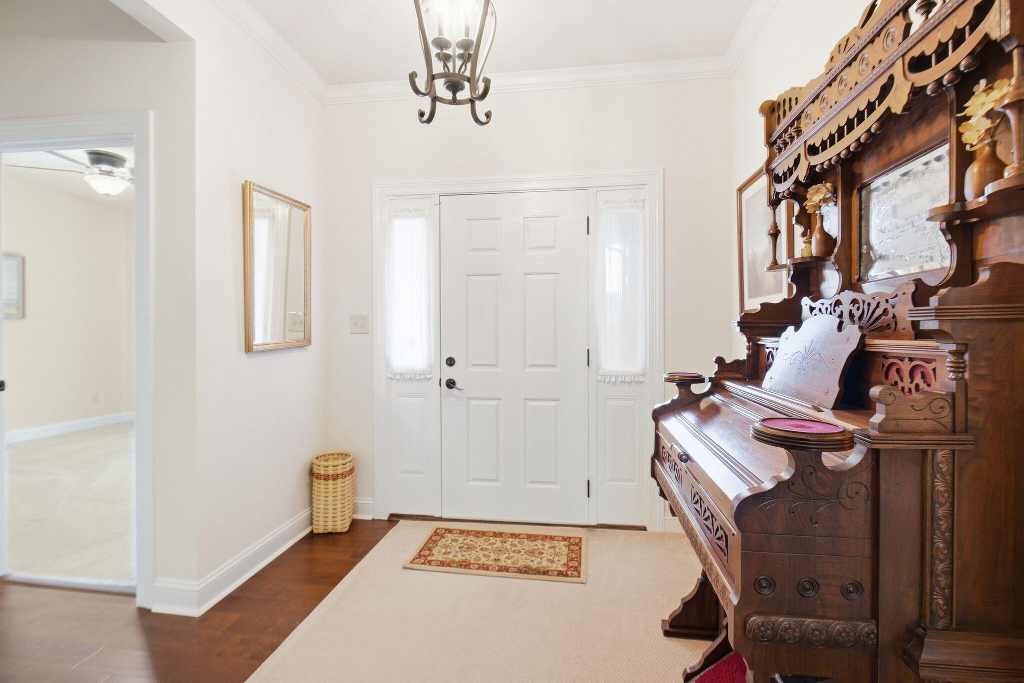 270 Clairmont Drive Property Photo 8