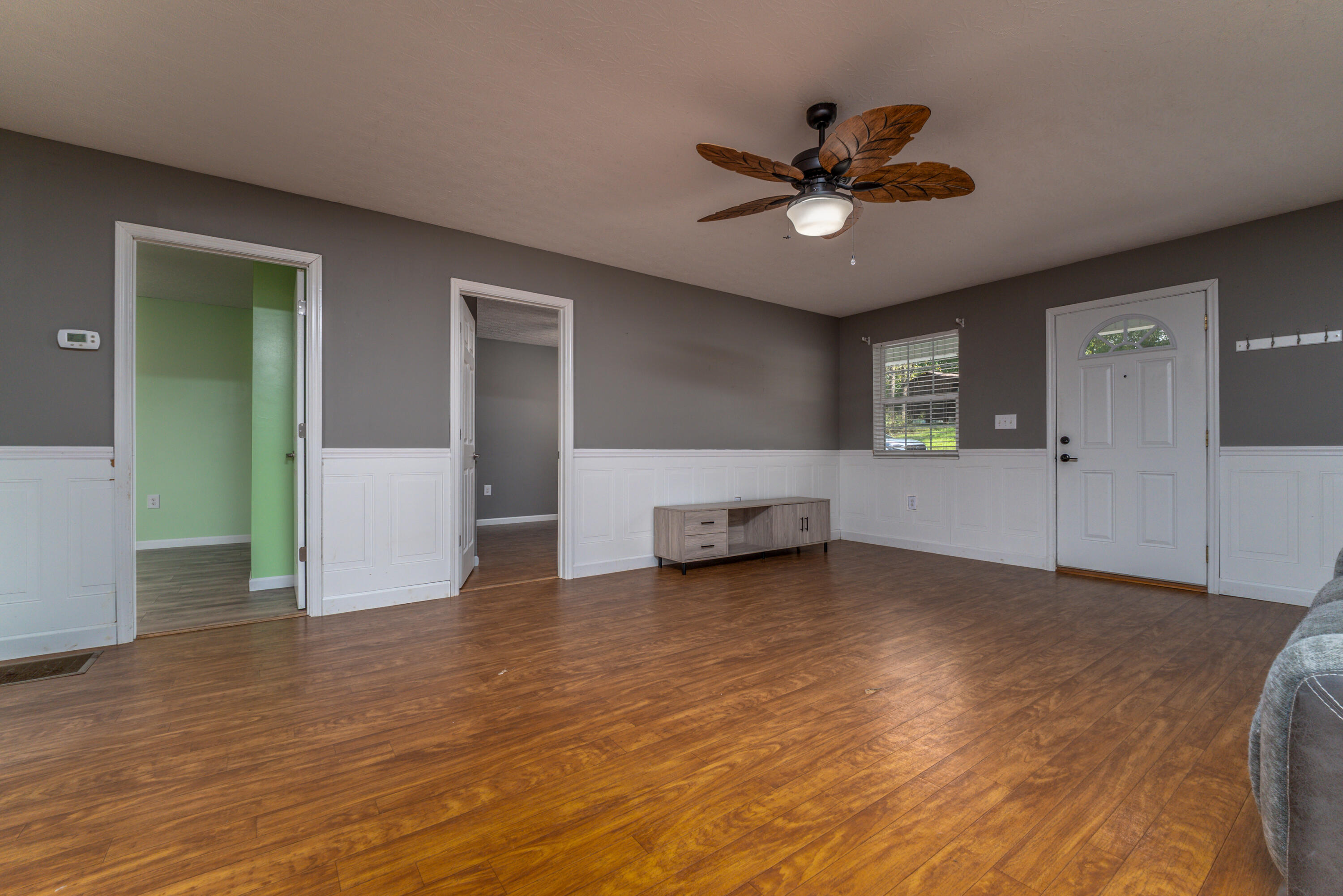 211 Ridgeway Drive Property Photo 10