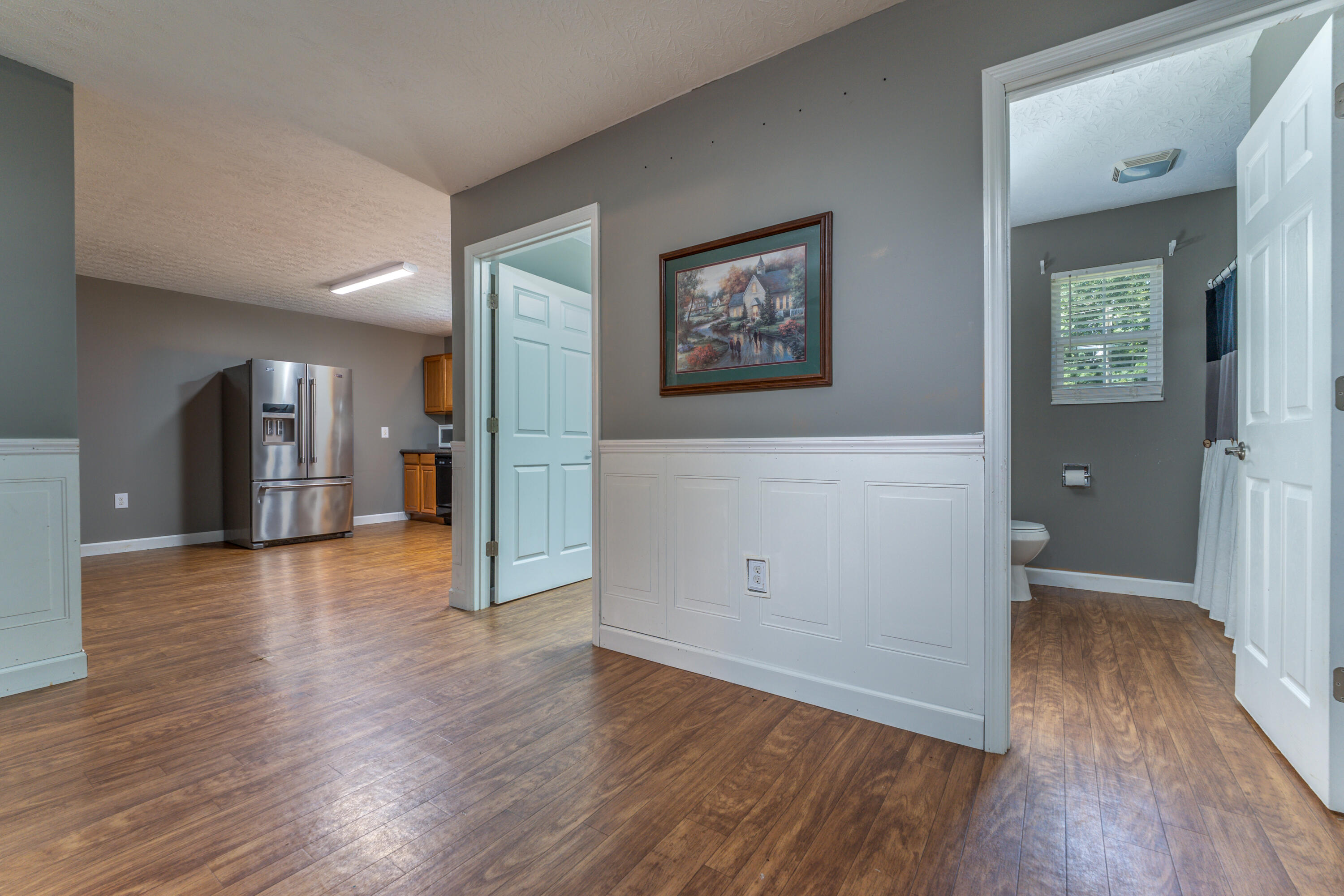 211 Ridgeway Drive Property Photo 12