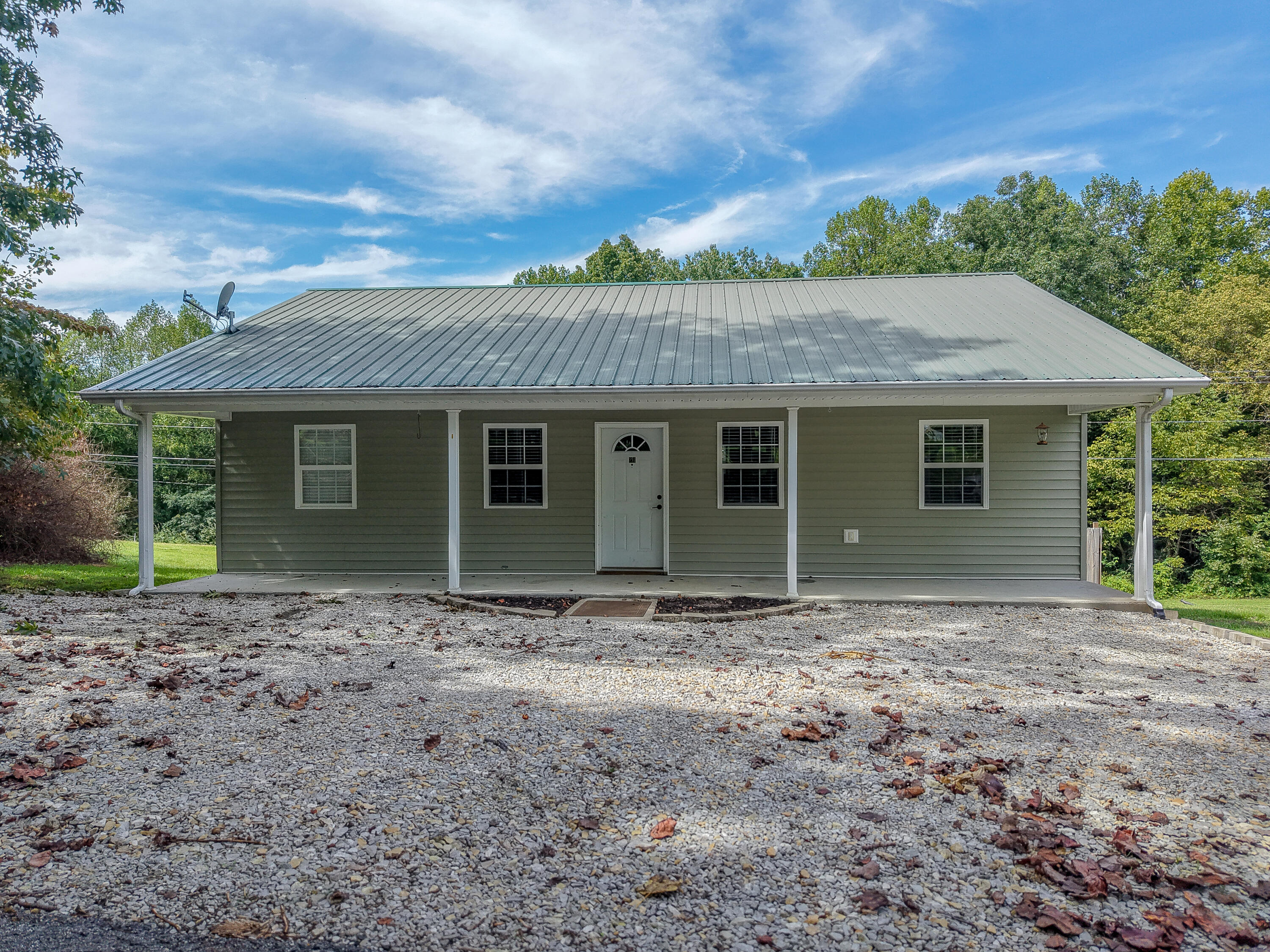 211 Ridgeway Drive Property Photo 25