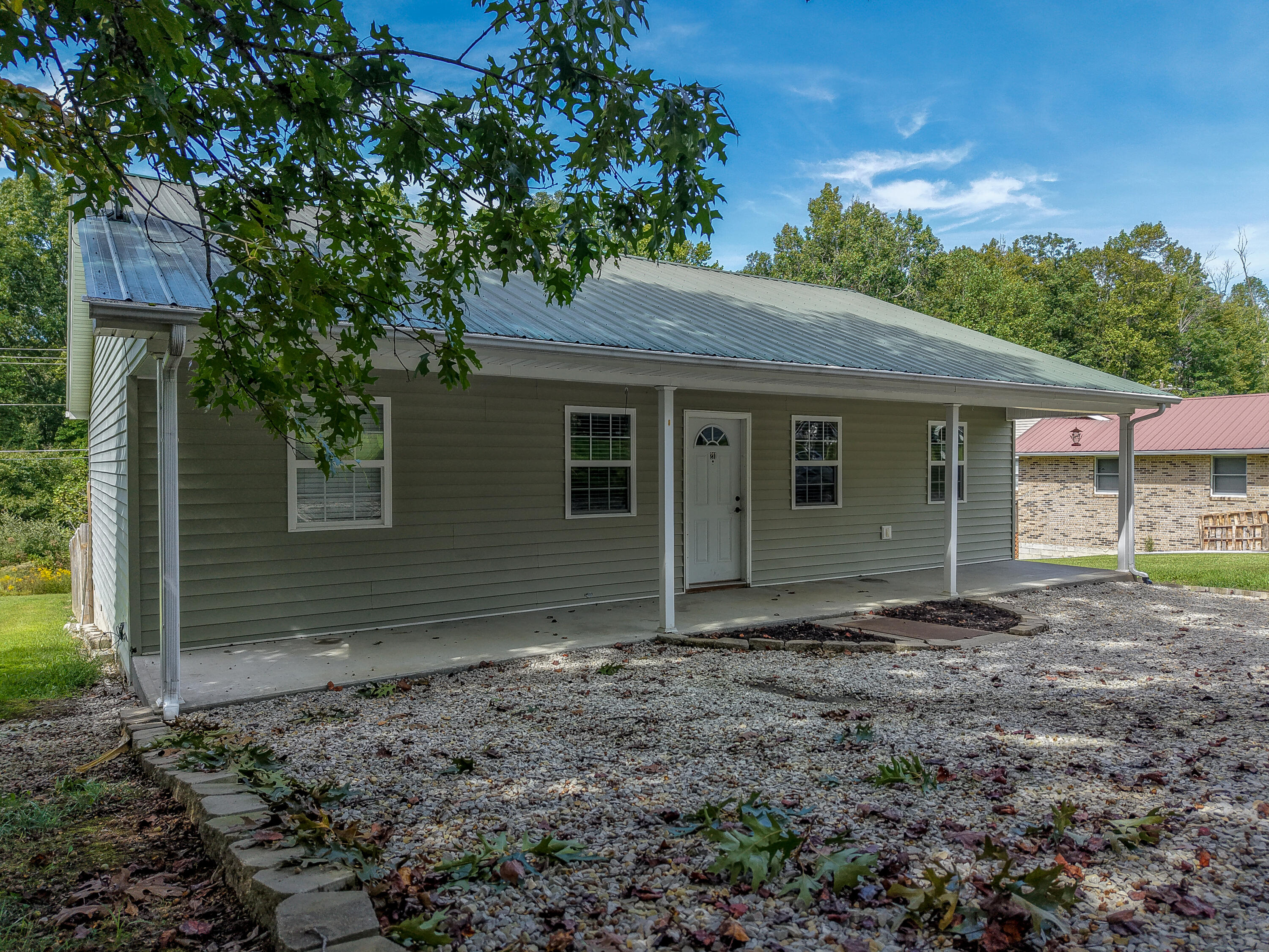 211 Ridgeway Drive Property Photo 27