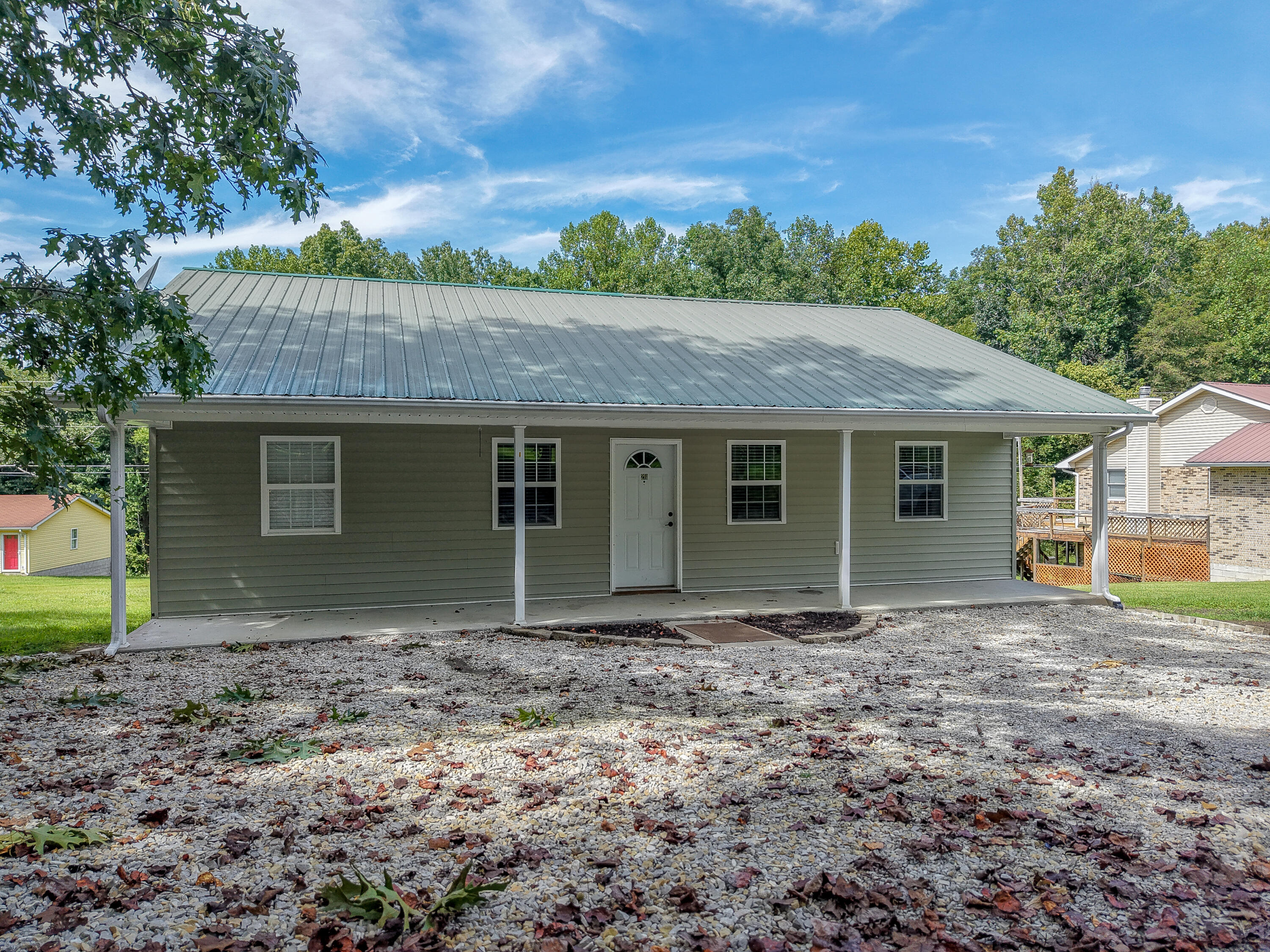 211 Ridgeway Drive Property Photo 36