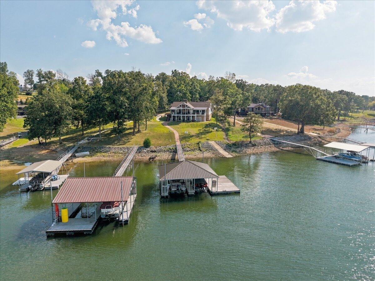 80 Sunset Drive Property Photo 3