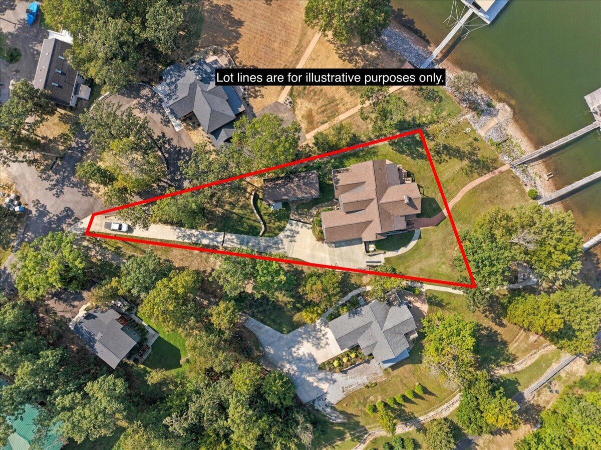80 Sunset Drive Property Photo 6