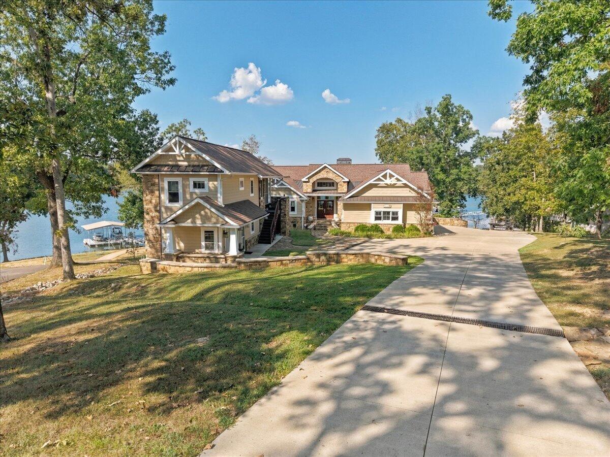 80 Sunset Drive Property Photo 9