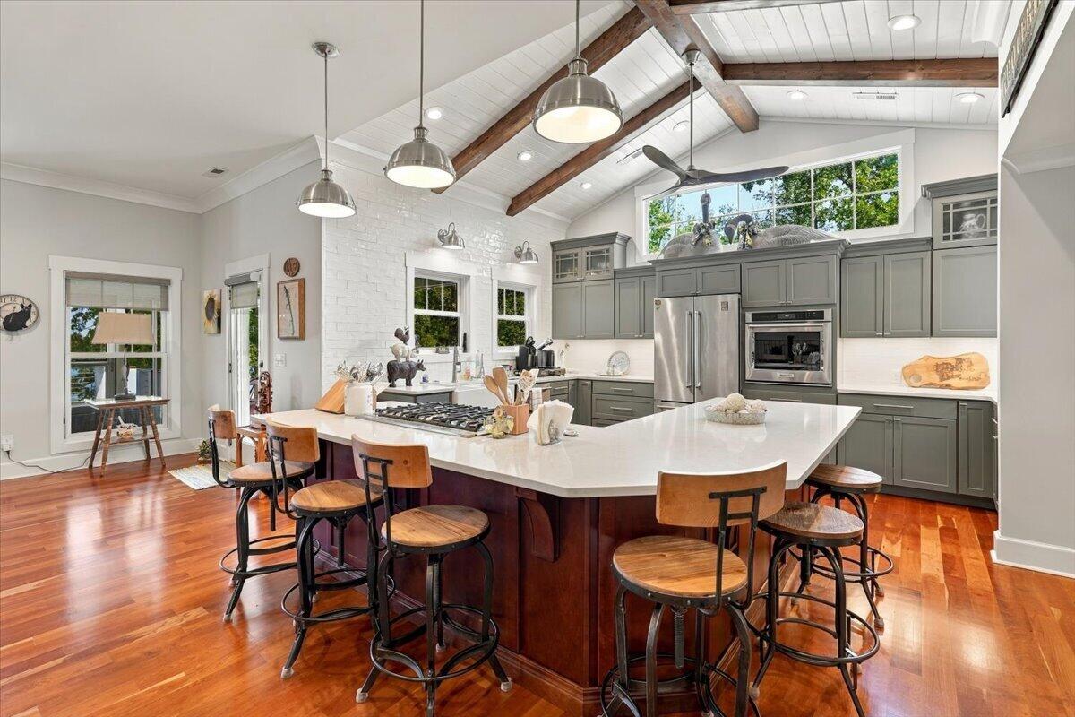 80 Sunset Drive Property Photo 15
