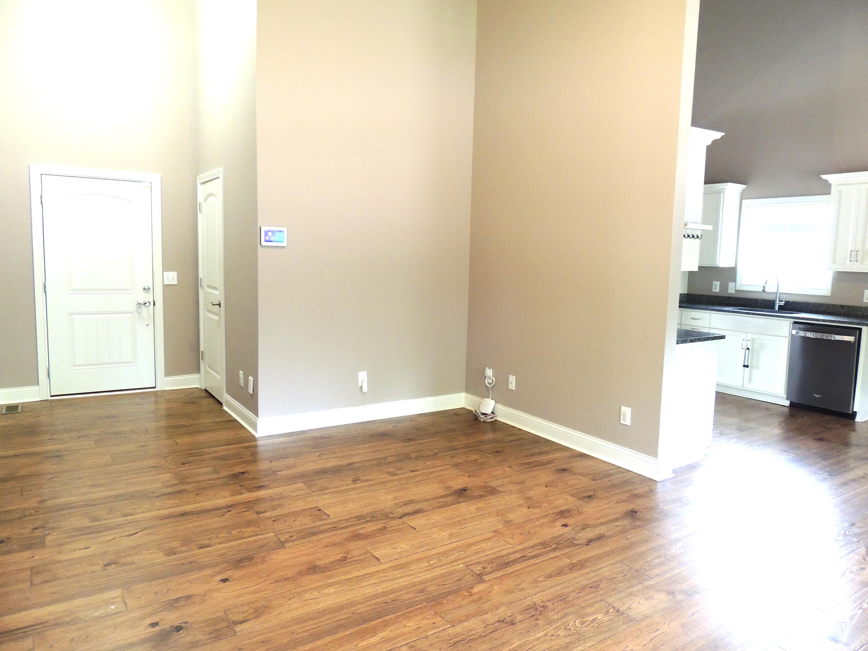 109 Hackberry Court Property Photo 11