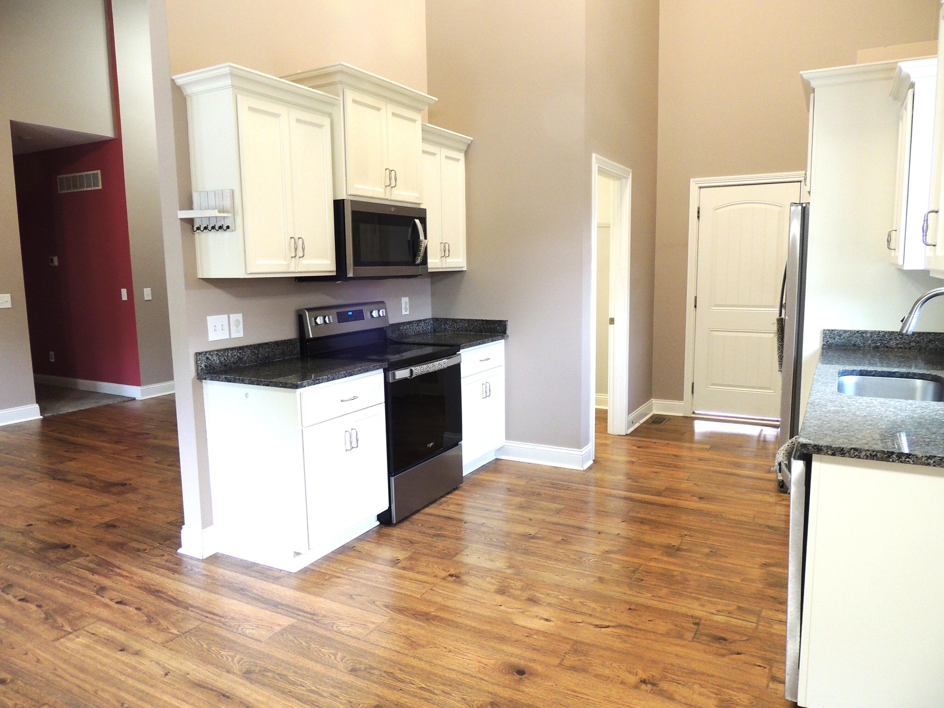 109 Hackberry Court Property Photo 14