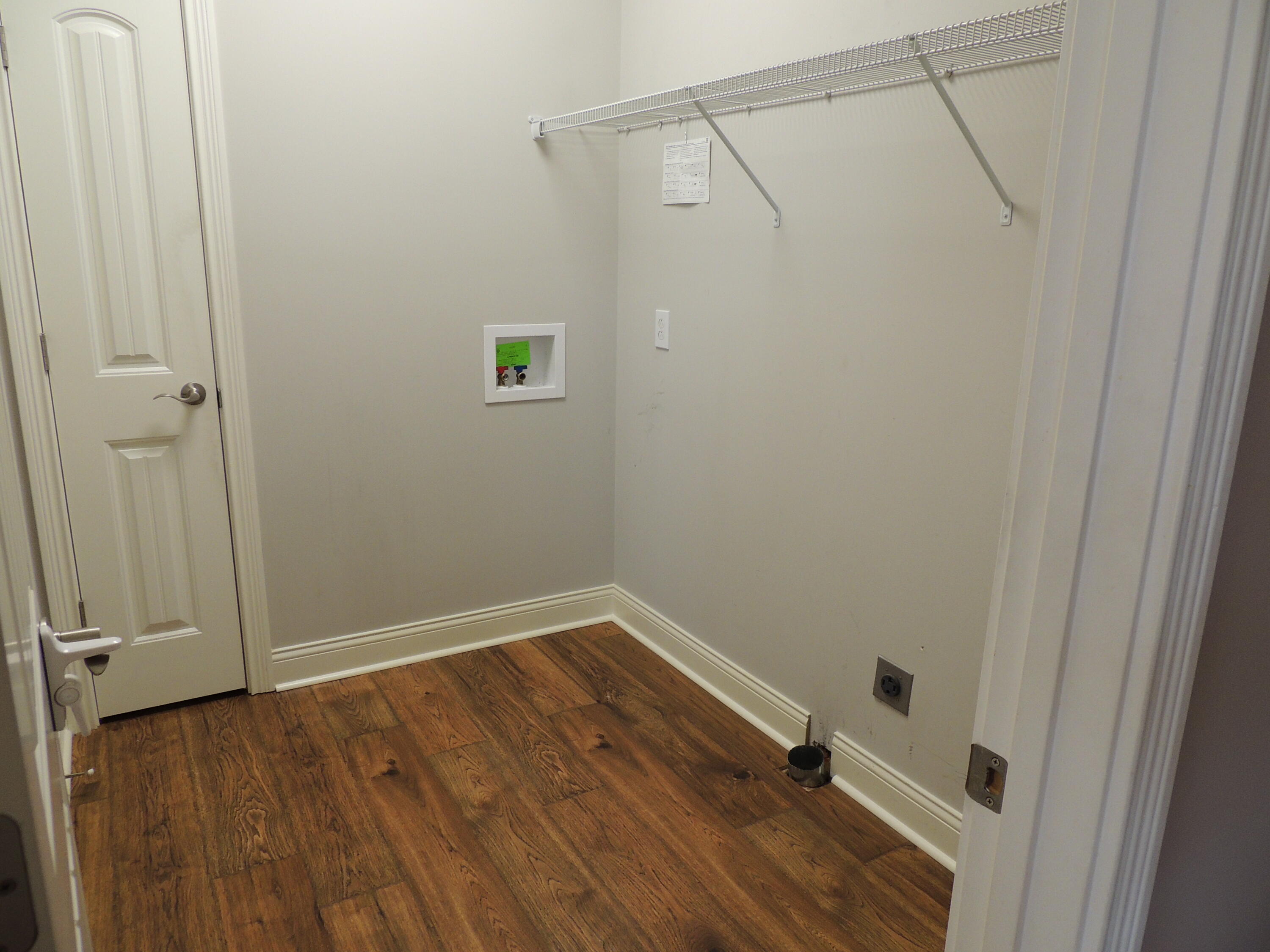 109 Hackberry Court Property Photo 15