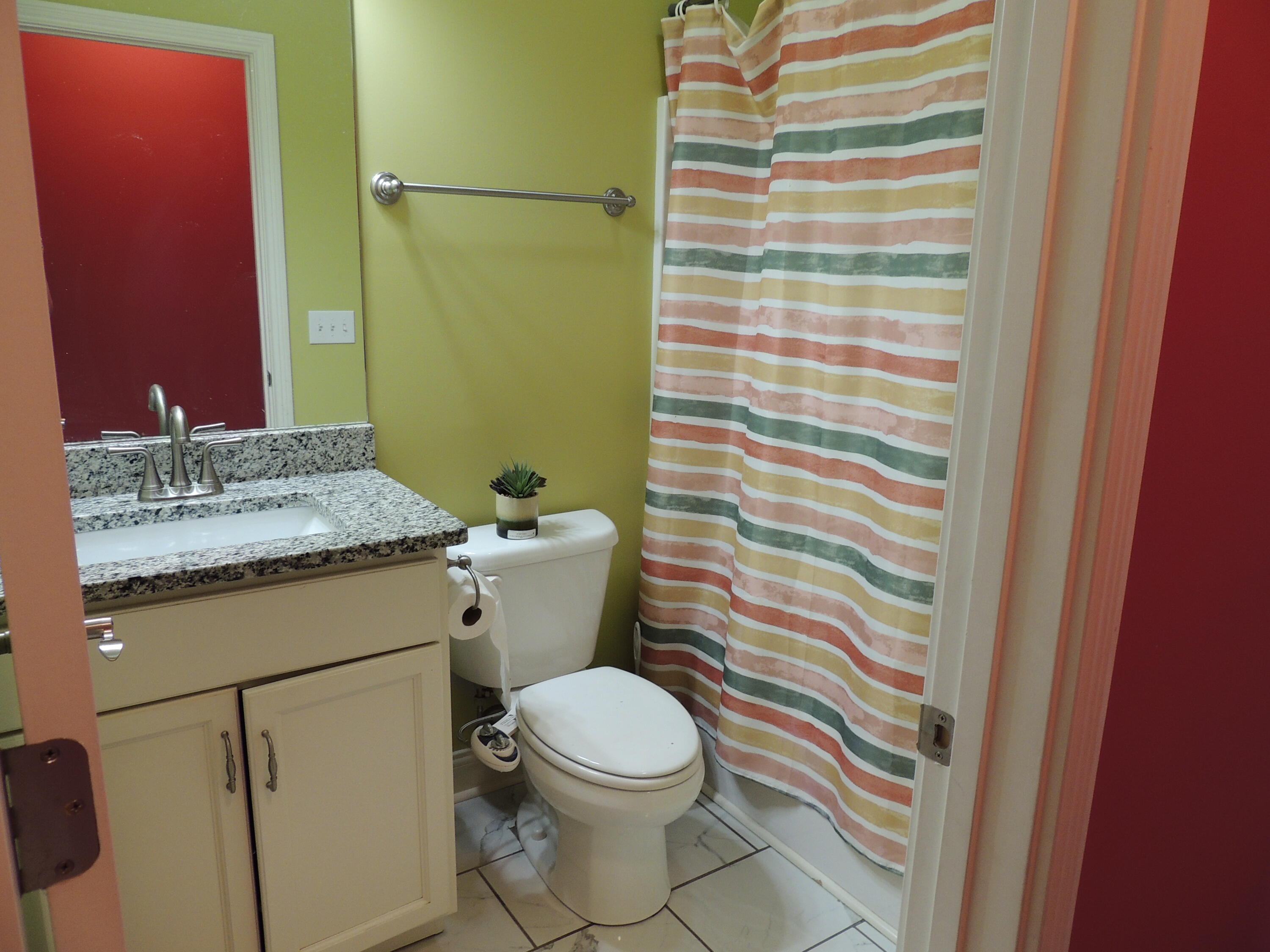 109 Hackberry Court Property Photo 18