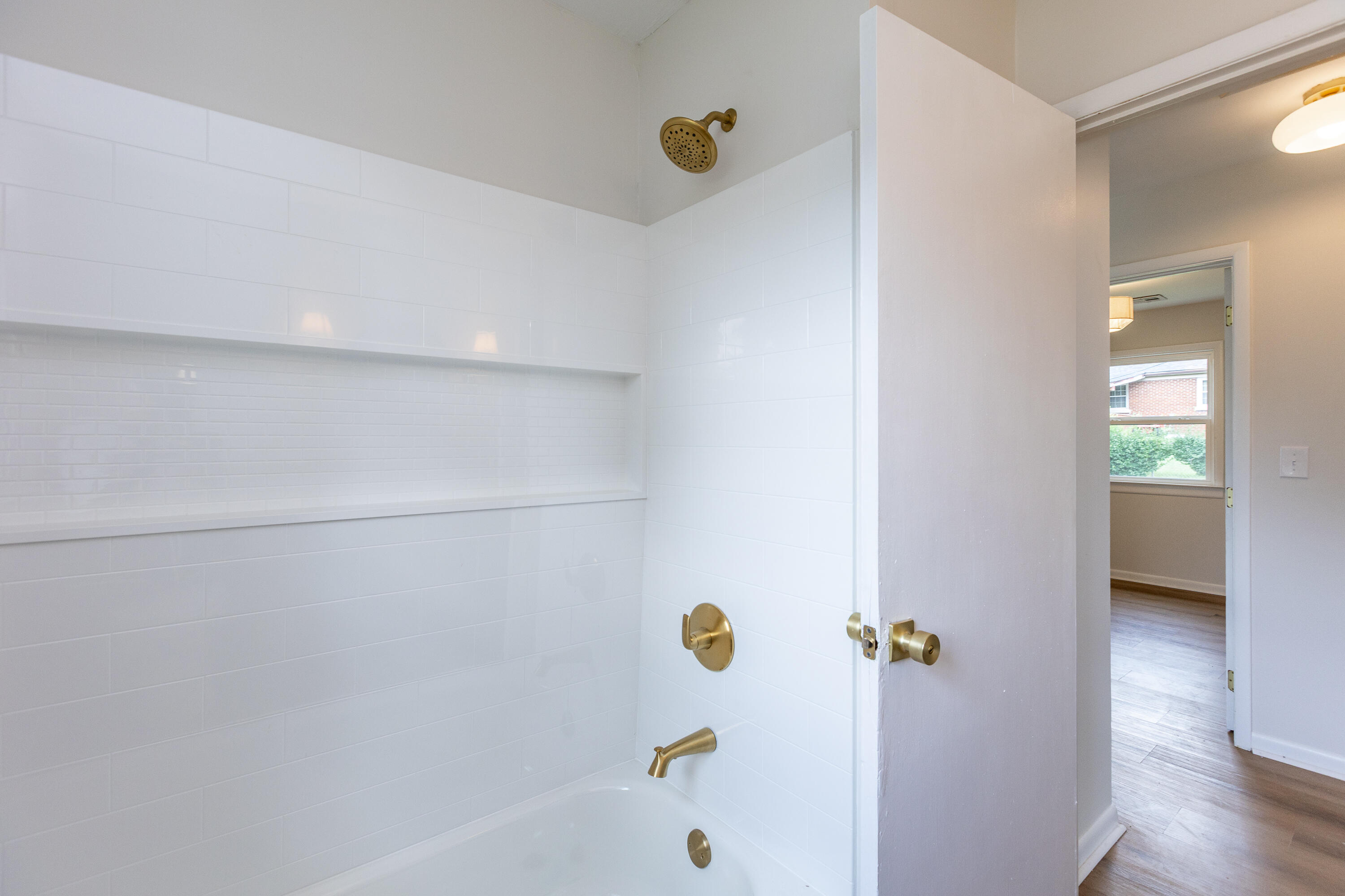 1009 Hudson Avenue Property Photo 21