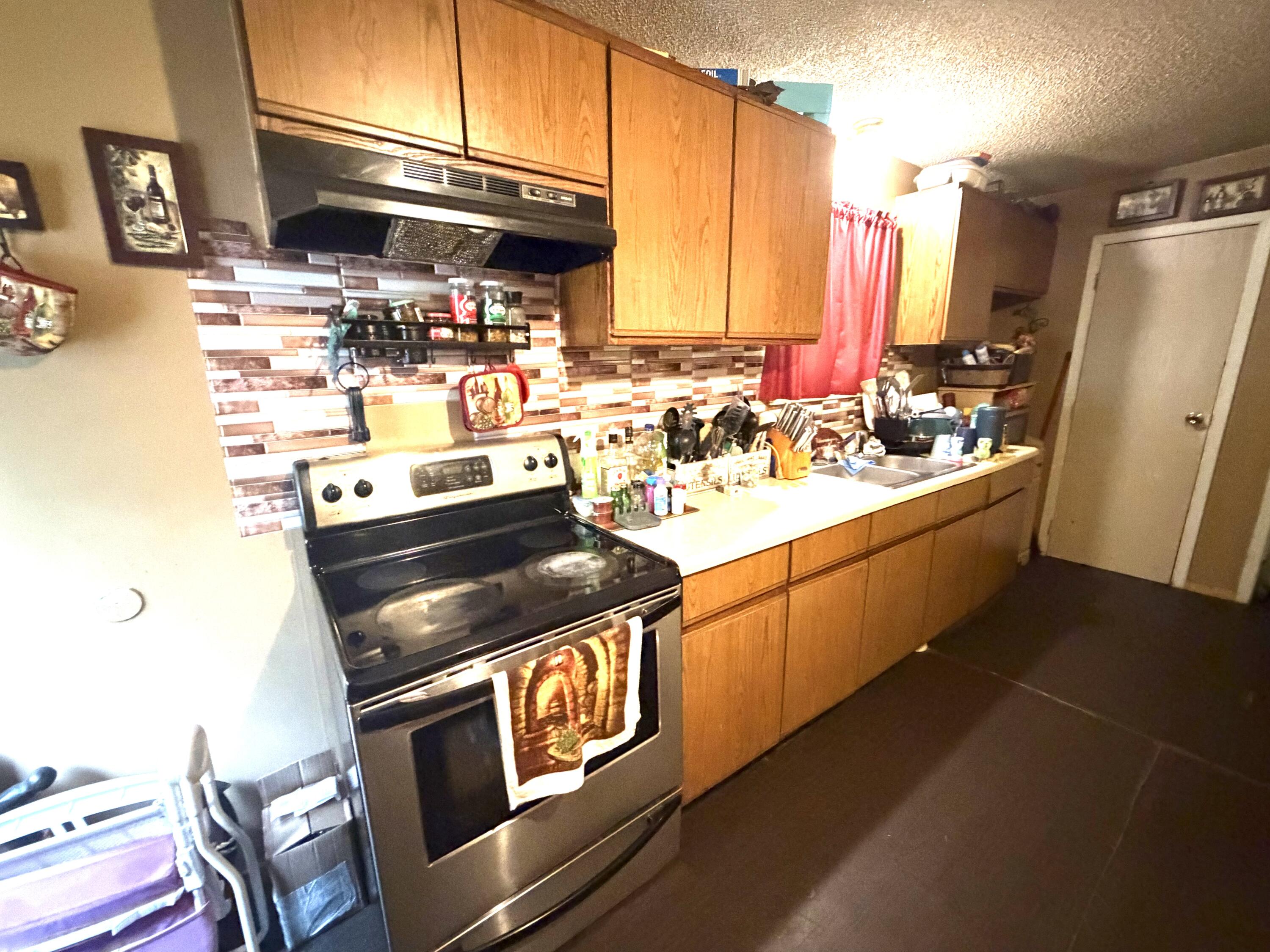161 Missionary Street Property Photo 4