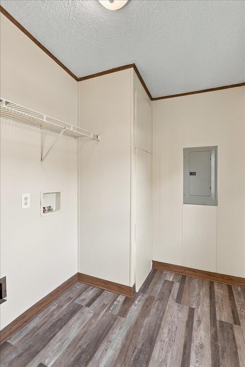 107 Breezy Loop Property Photo 18