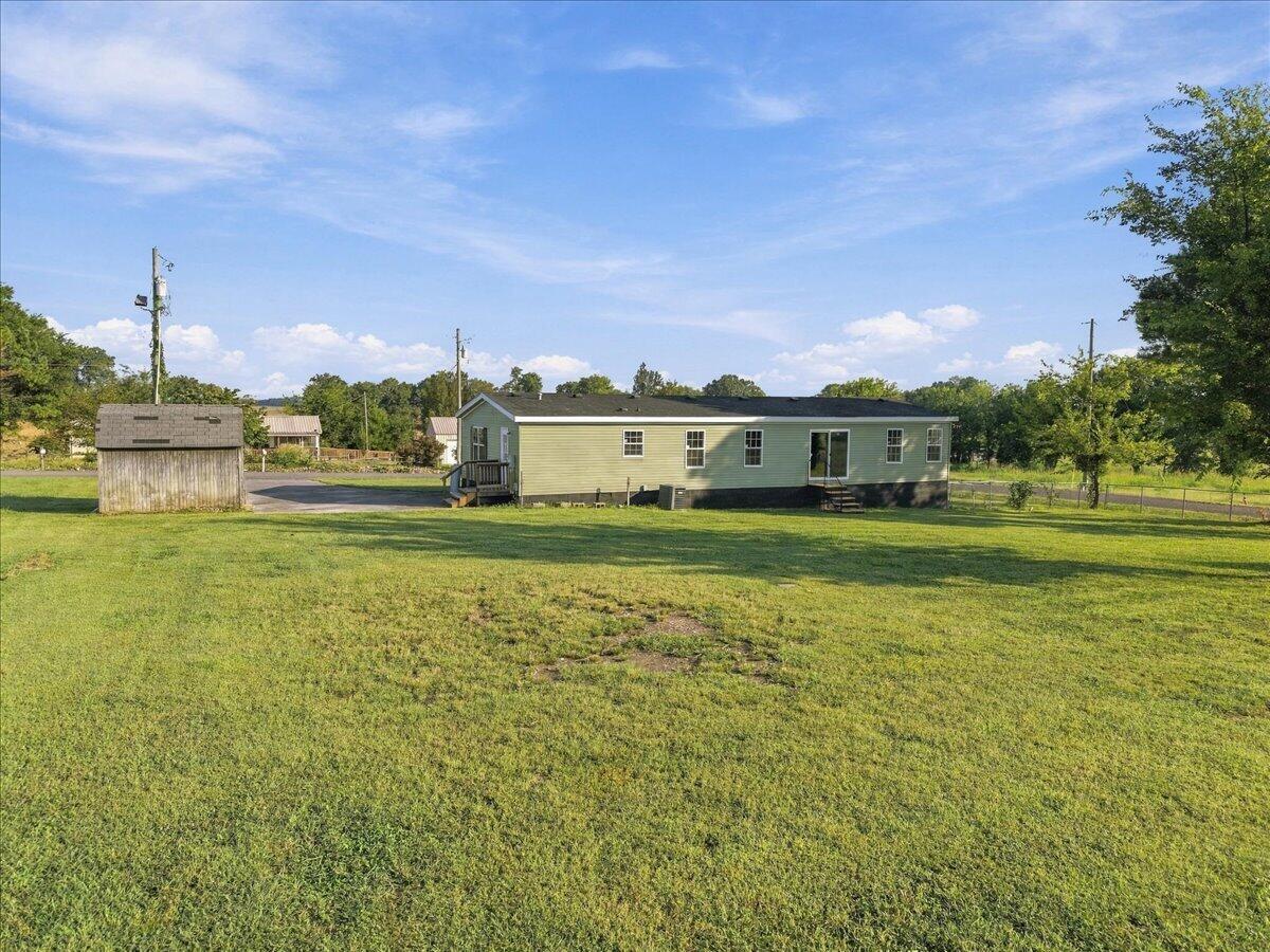 107 Breezy Loop Property Photo 25