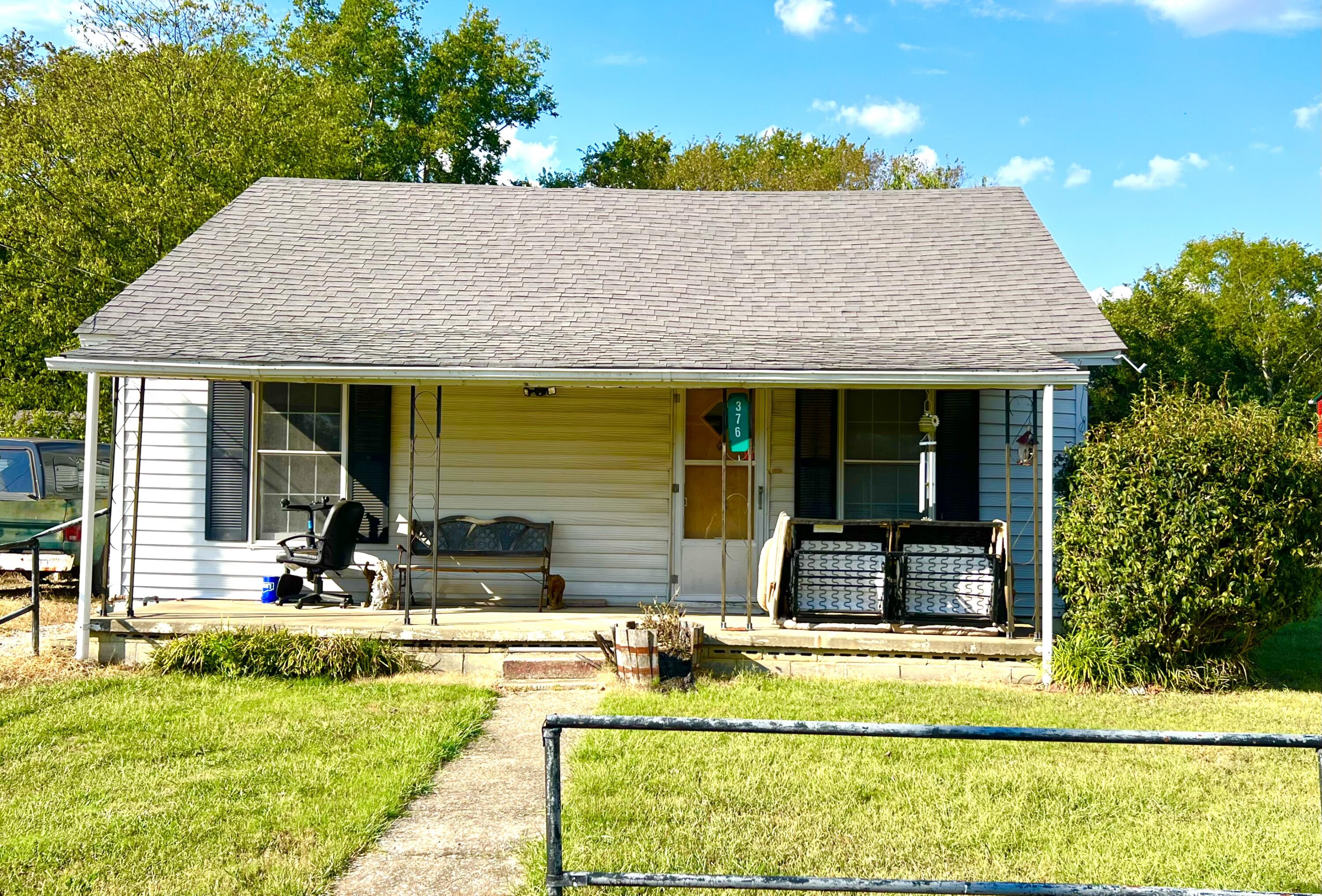 376 W Otis Circle Property Photo 1